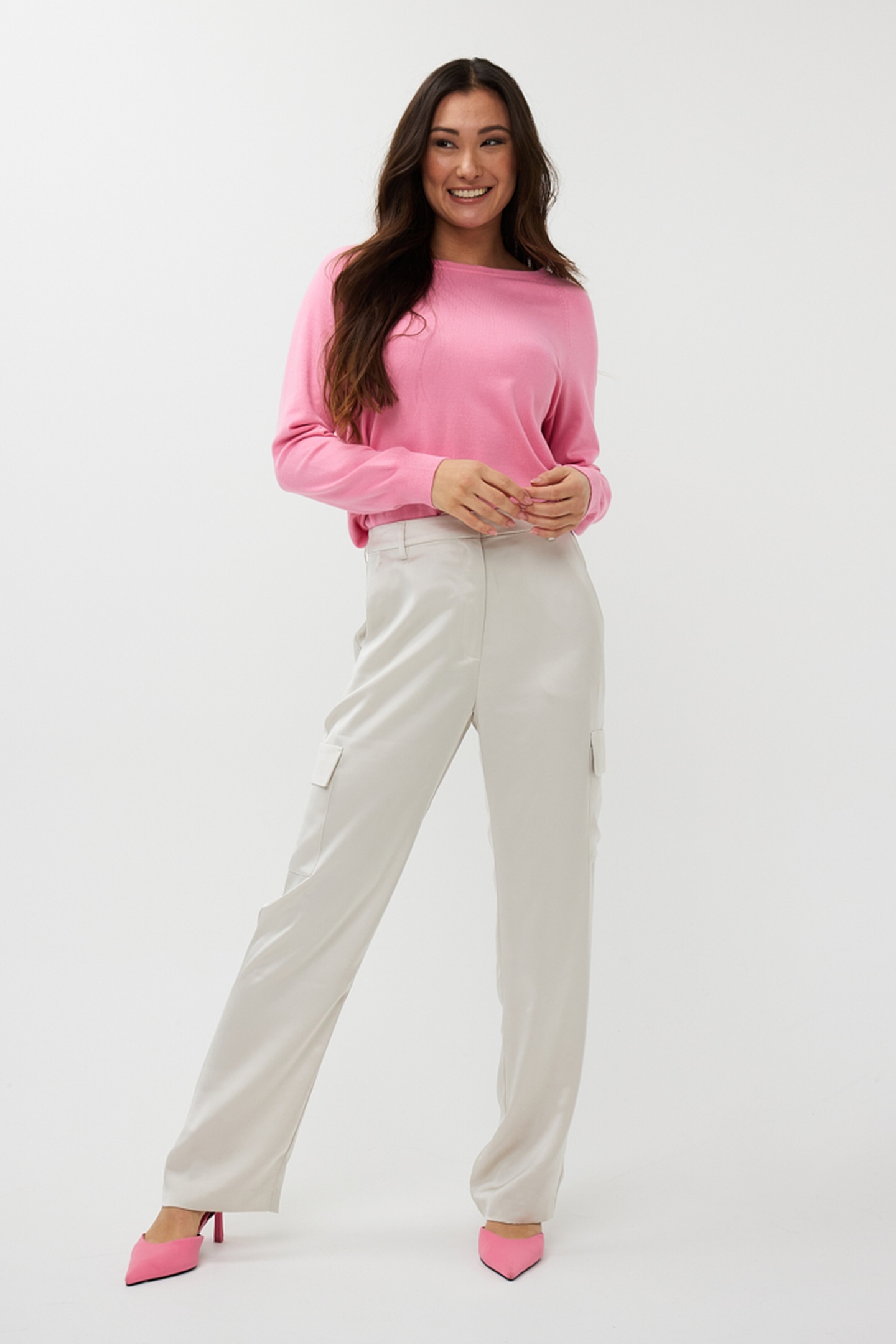 EsQualo Trousers Cargo Satin Light Stone Maat: 46 | Pantalons Outlet | Dames | Wit