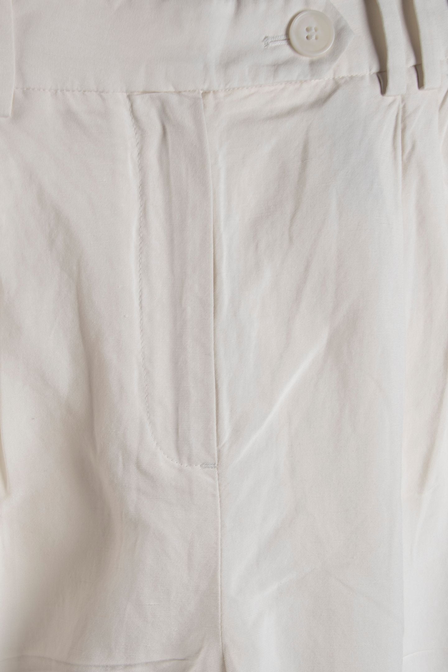 ALEXA SHORTS WHITE 5