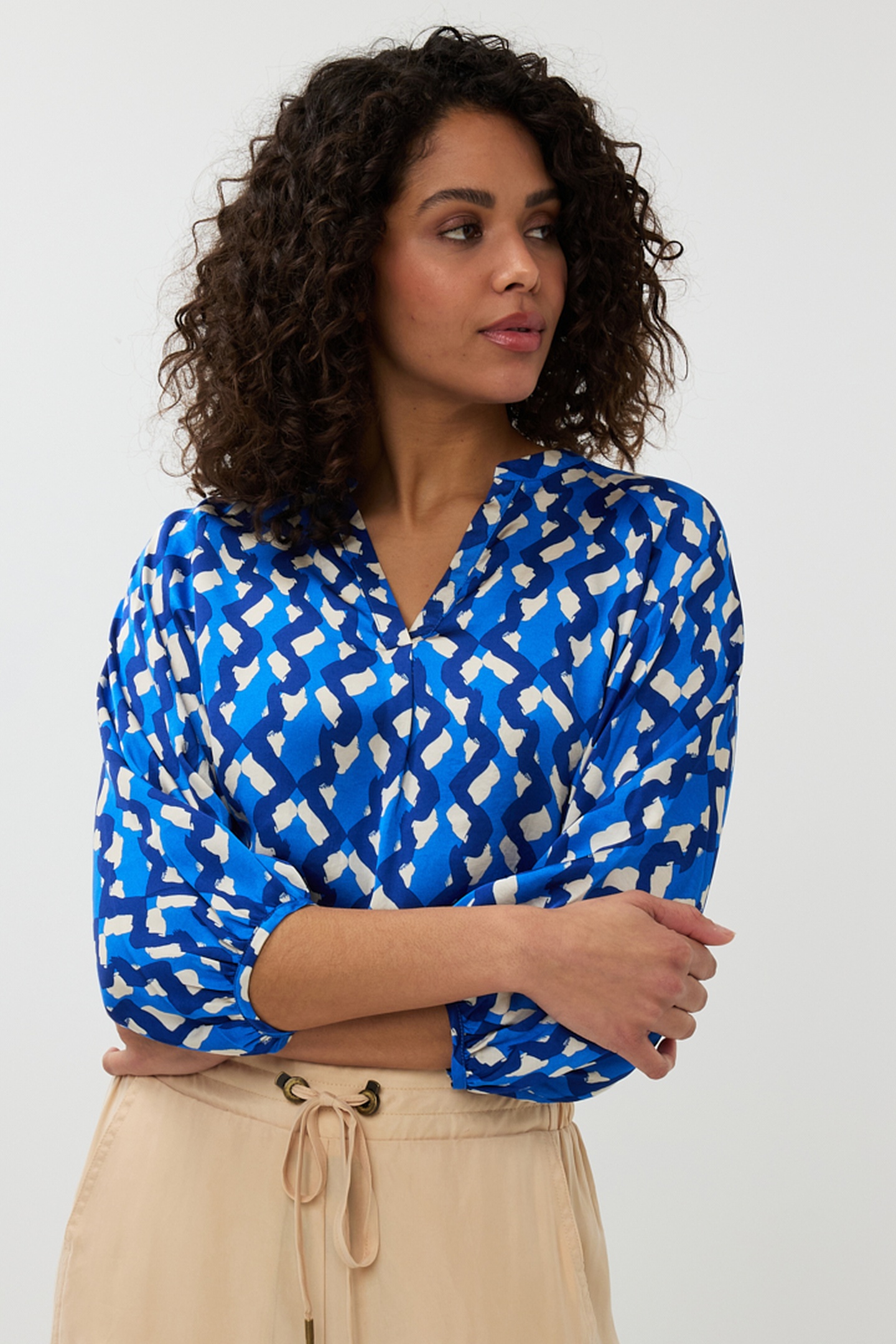 EsQualo Blouse Raglan Utopia Fantasy Print Maat: 44 | Longsleeves Outlet | Dames | Blauw