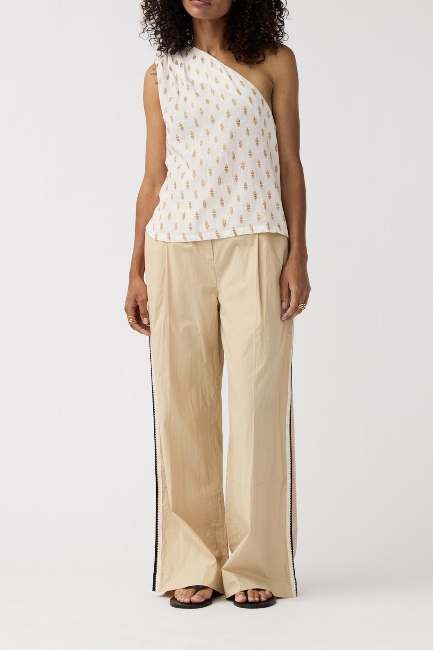 Alchemist Pants Moonflower Tape Sand Maat: 38 | Wijde Broeken Outlet | Dames | Beige