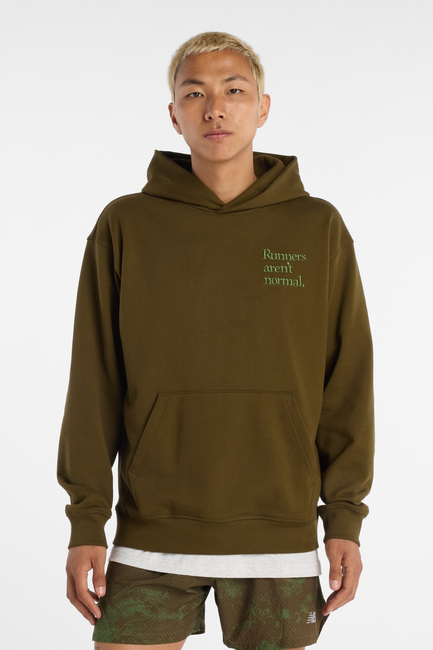 New Balance Athletics Runners Arent Normal Woodland Maat: S | Hoodies Outlet | Heren | Bruin