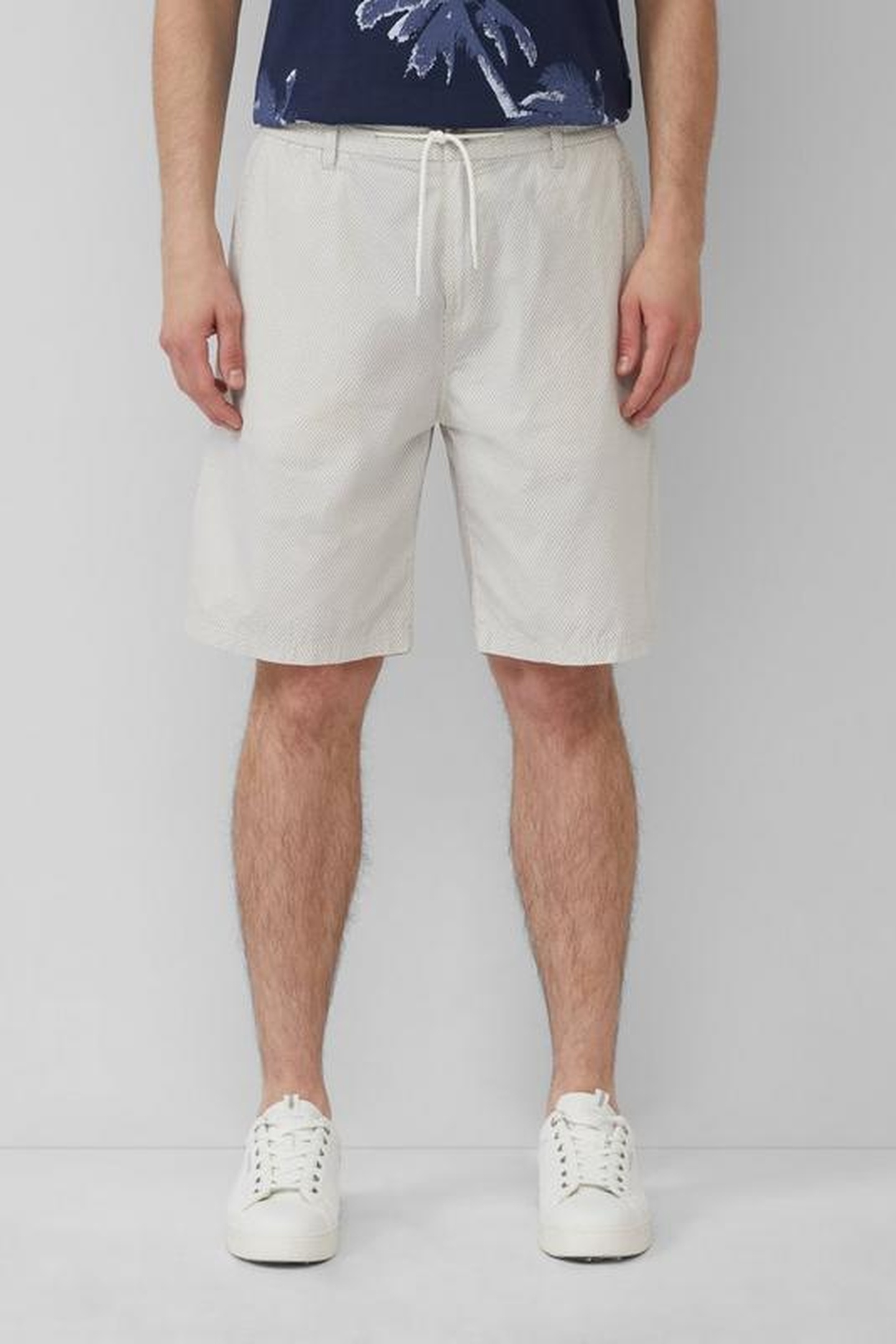 s.Oliver Shorts Offwhite Maat: W31 | Korte Broeken Outlet | Heren | Wit