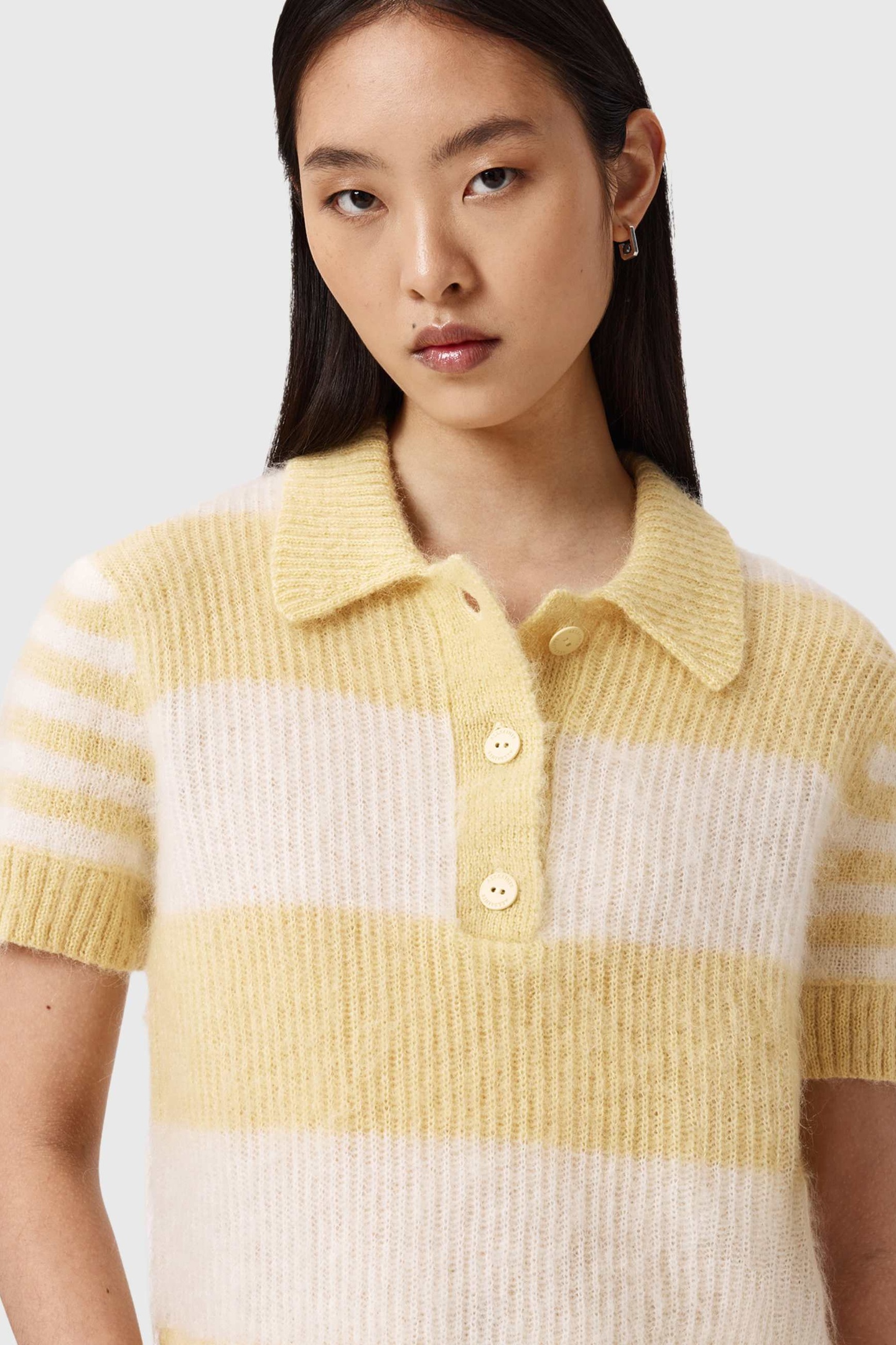 AllSaints Clem Polo Tee Hay Yellow/white Maat: S | Sweaters Outlet | Dames | Geel