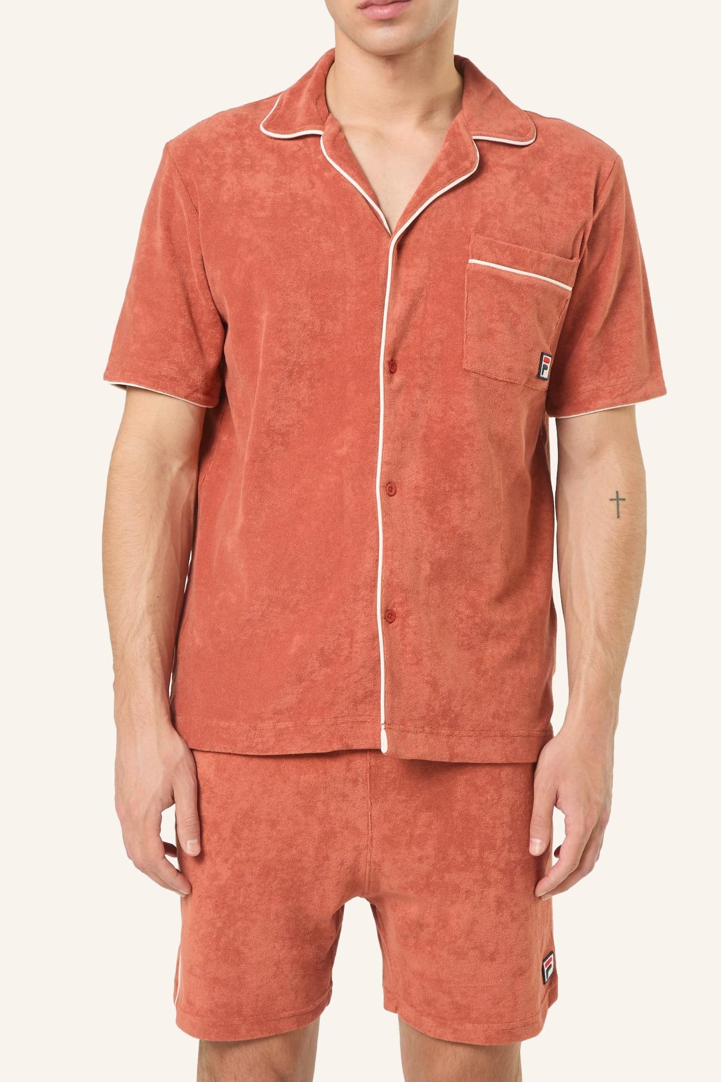 FILA Empoli Relaxed Towelling Resort Shirt Etruscan Red Maat: L | Casual Overhemden Outlet | Heren | Rood