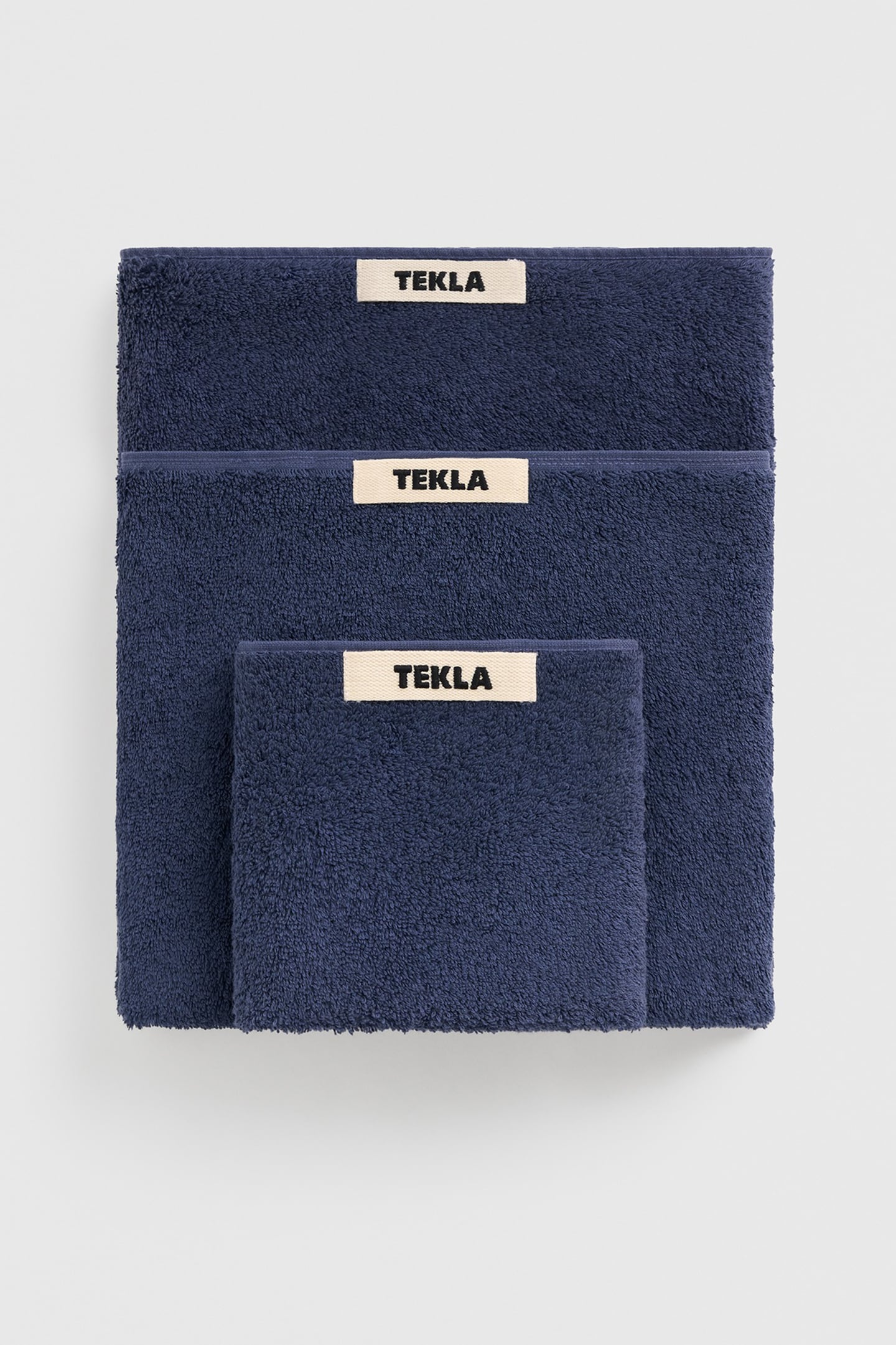 Tekla Unisex Hand Towel Navy Maat: 50X90 | Handdoeken Outlet | Unisex | Blauw