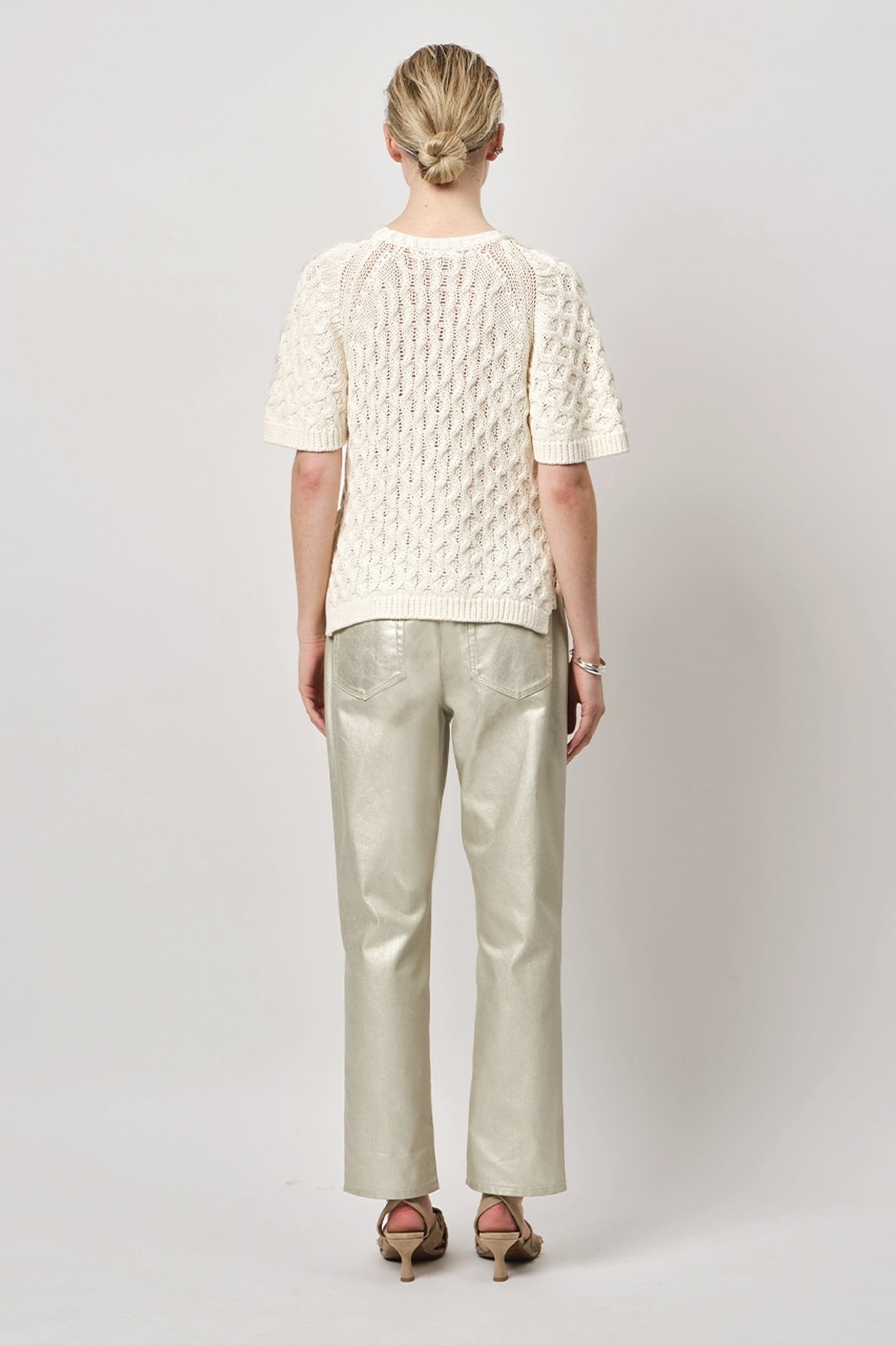 Dante6 Jaye Fancy Knitted Cable Top Butter Cream Maat: M | Sweaters Outlet | Dames | Wit