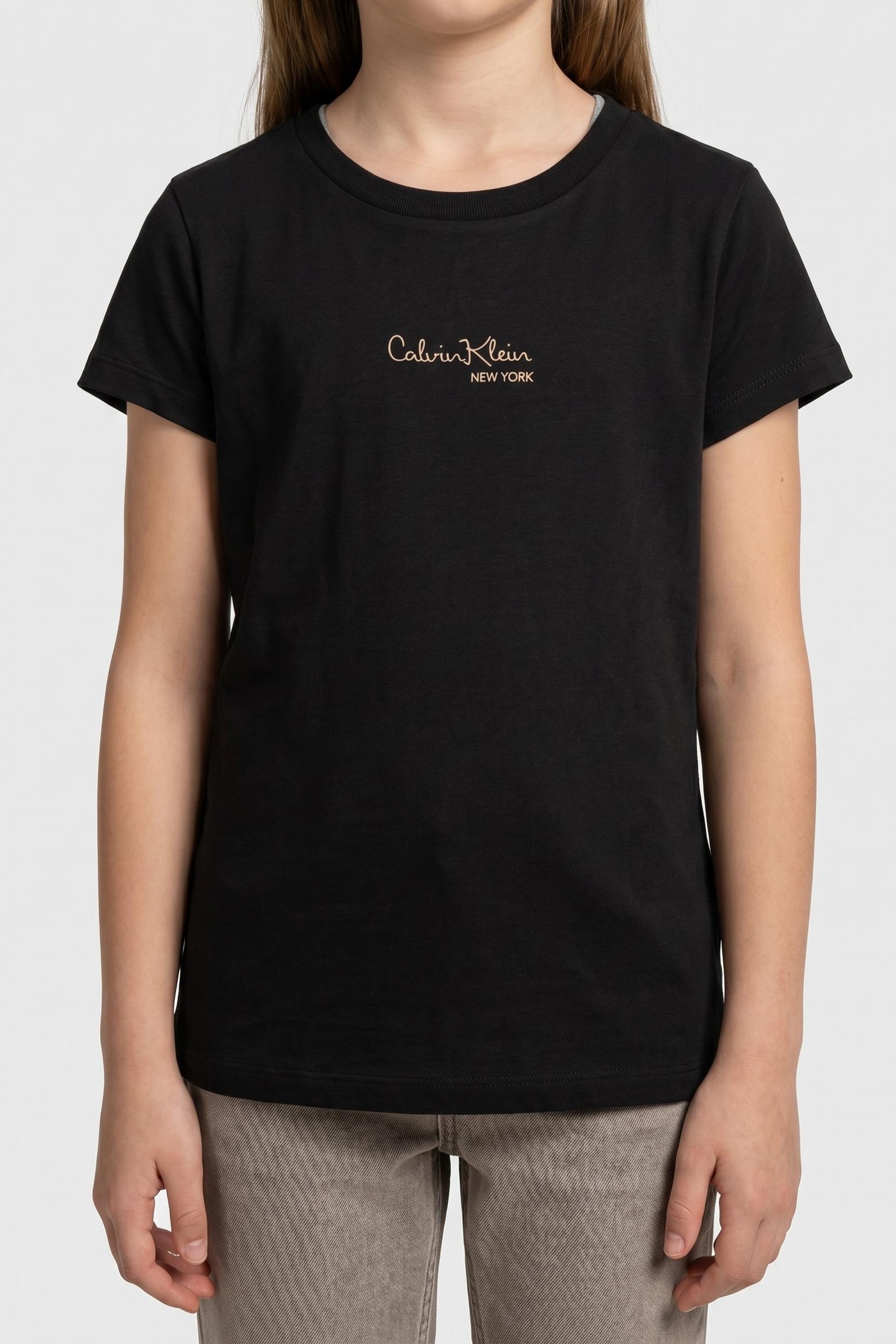 Calvin Klein Girls Signature S/s T-shirt Black Taille: 12 | T-Shirts Outlet | kids | Le Noir