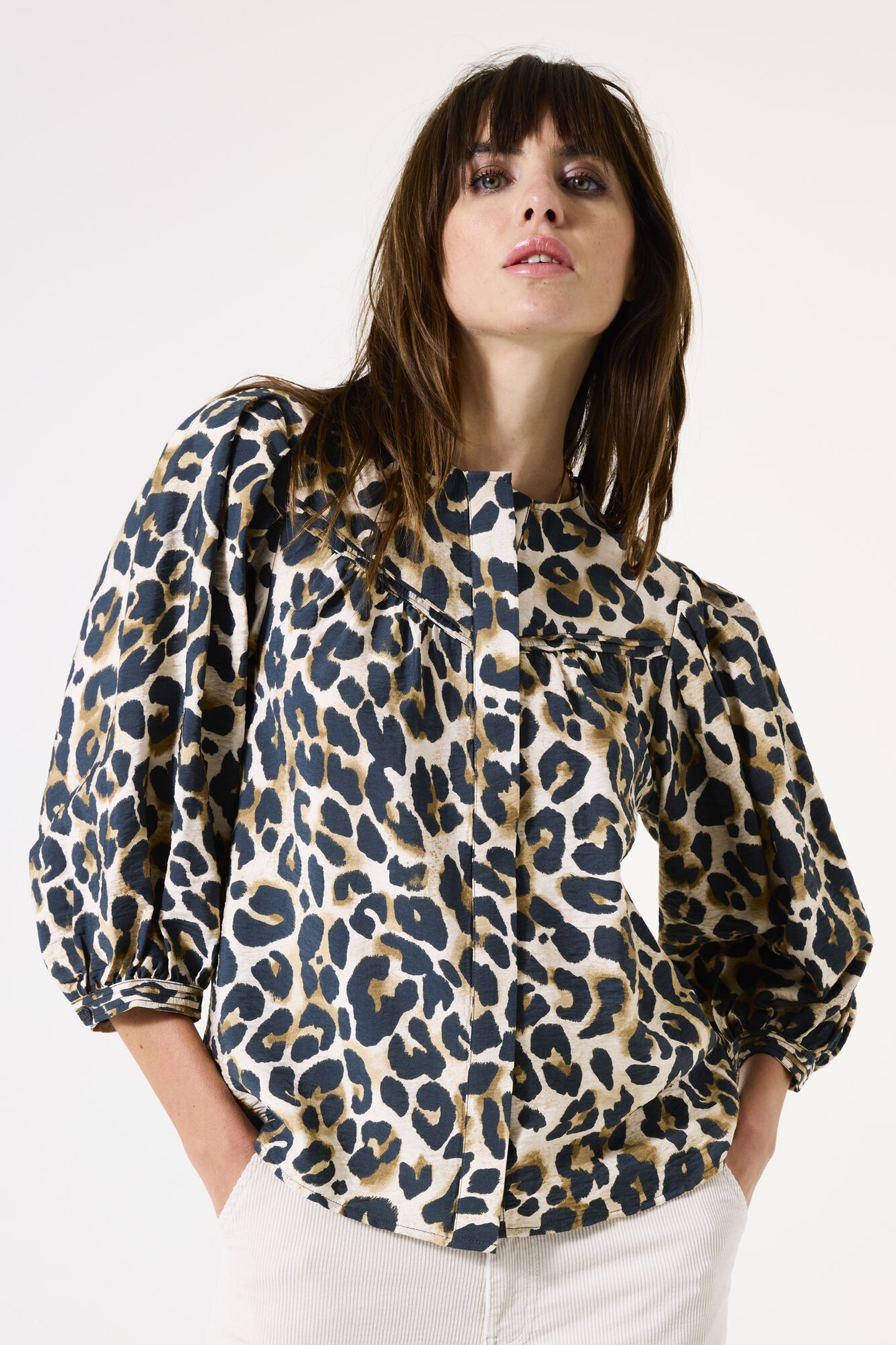 Garcia Ladies Shirt Ls Almond Maat: XL | Longsleeves Outlet | Dames | Zwart
