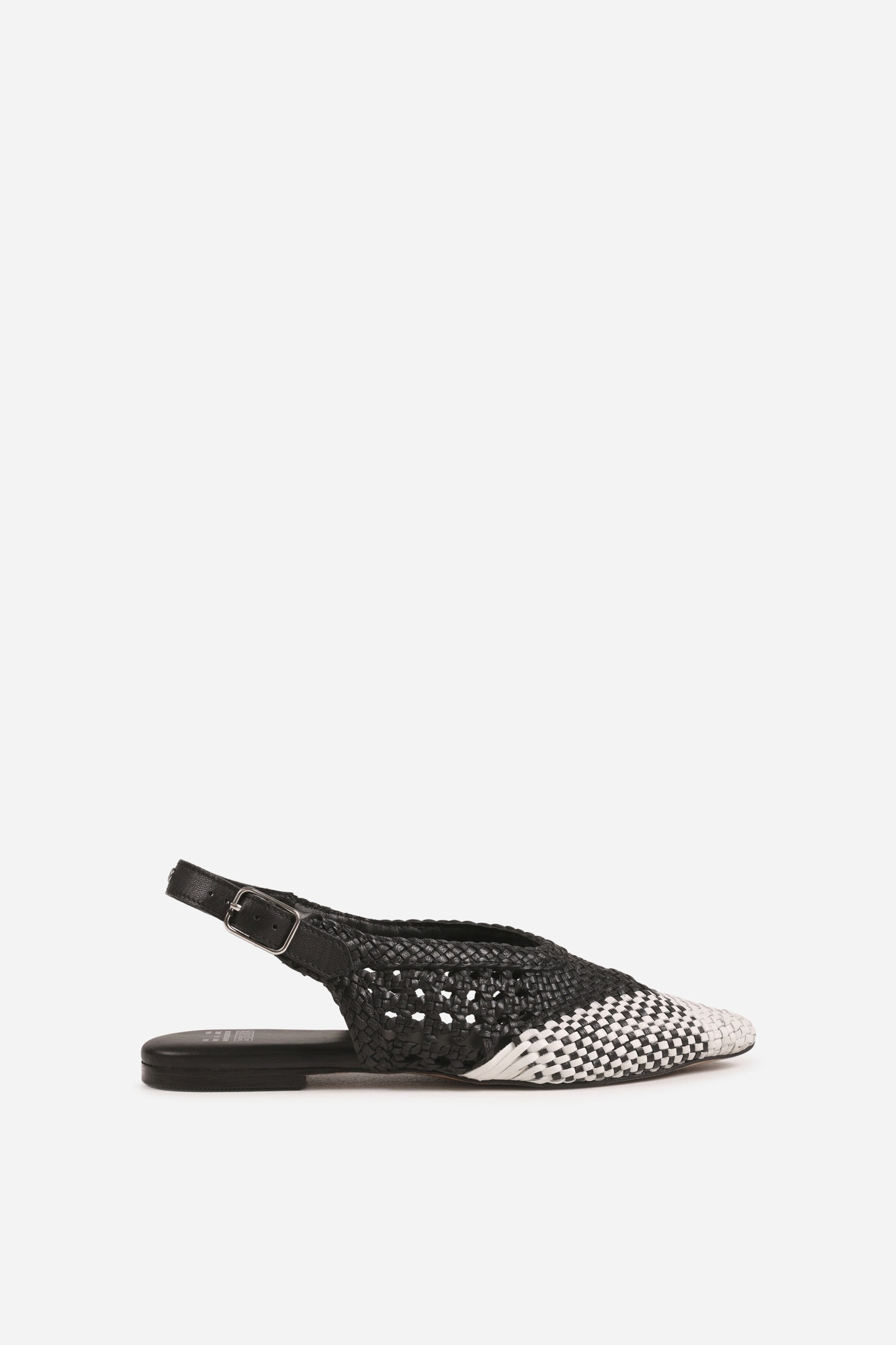 Bronx Amme-line Low Shoe Black/off White Maat: 38 | Sandalen Outlet | Dames | Zwart