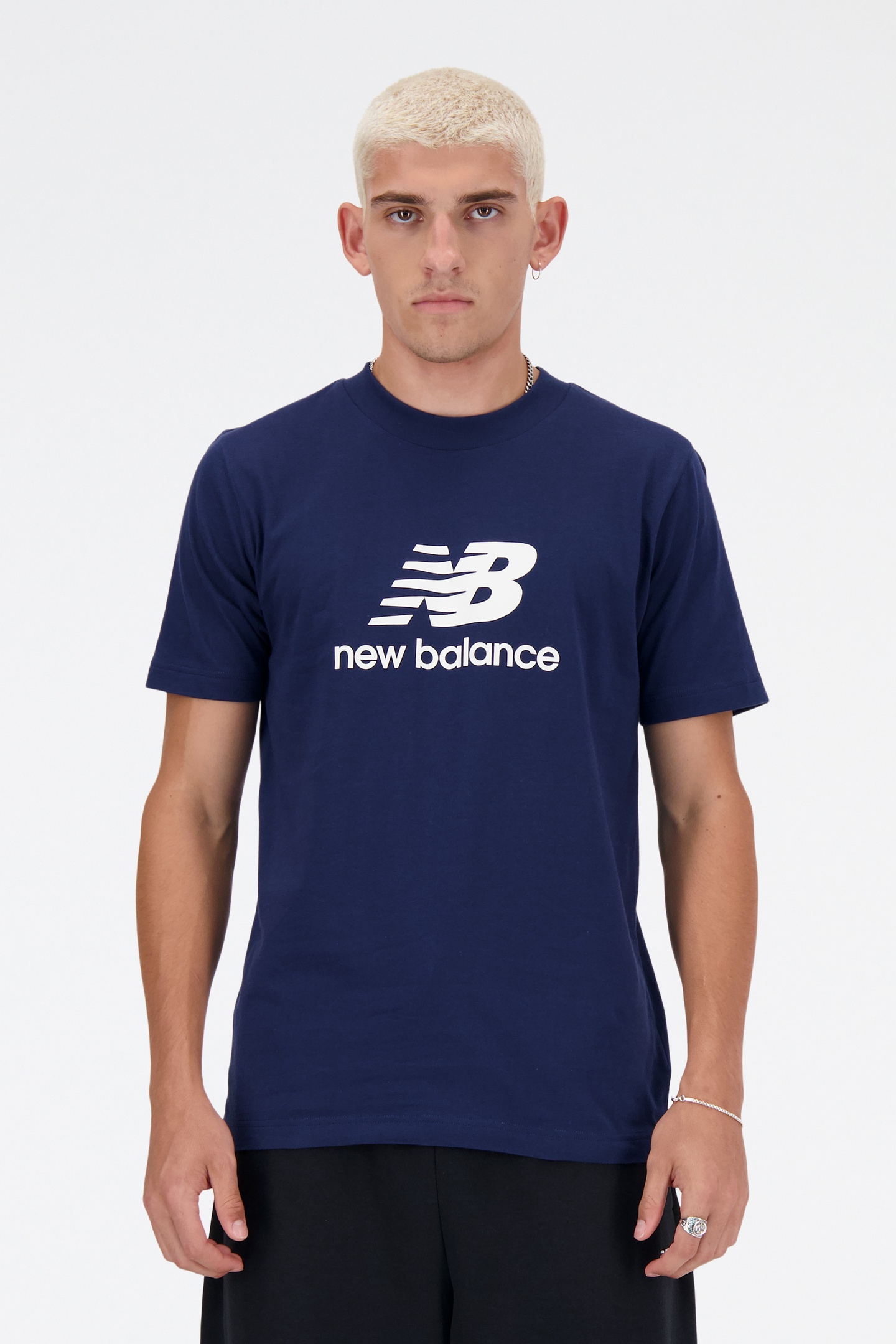 New Balance Sport Essentials Logo T-shirt Nbnavy Maat: M | Basic T-Shirts Outlet | Heren | Blauw