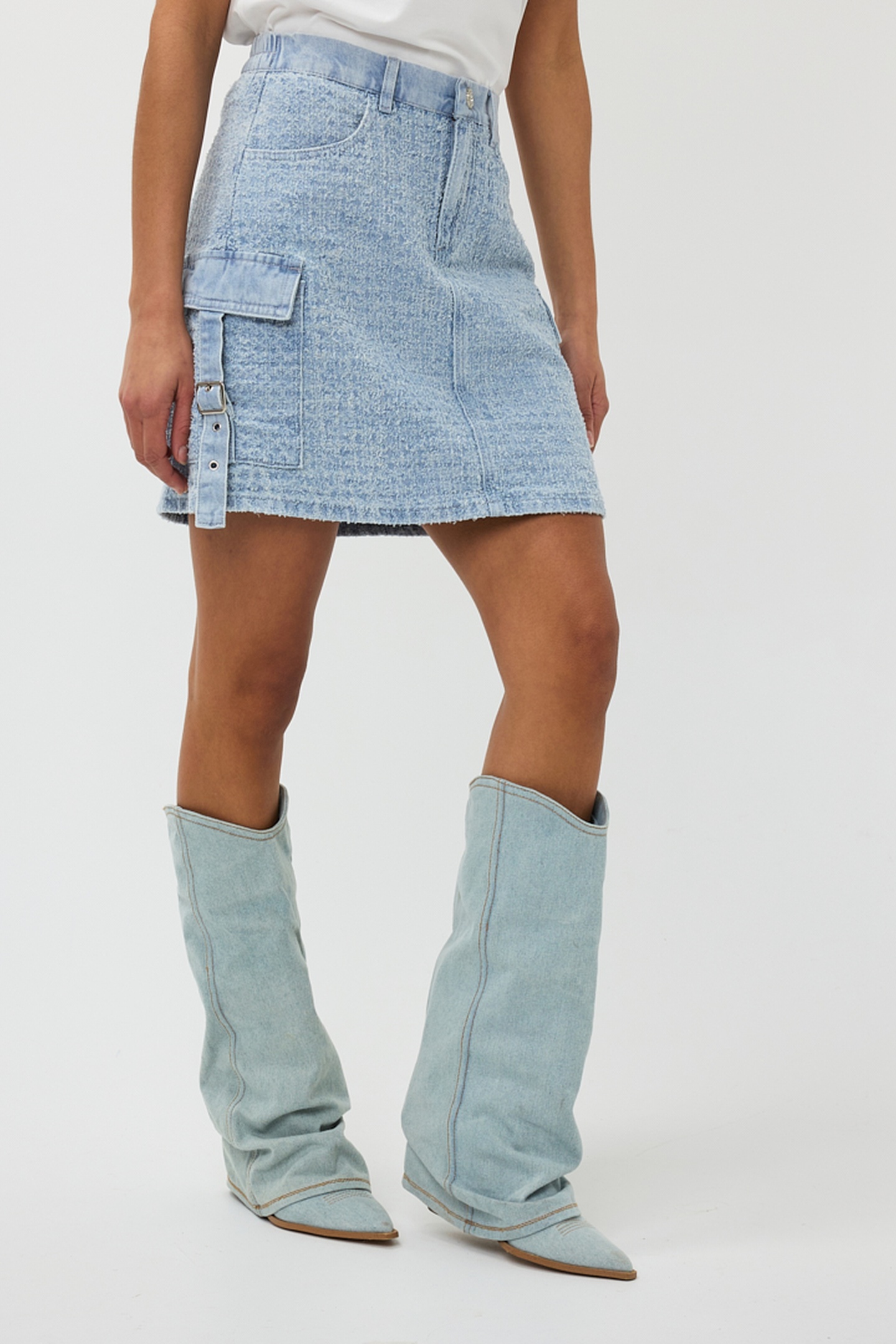 EsQualo Skirt Jeans Damaged Light Blue Maat: 36 | Mini Rokken Outlet | Dames | Blauw