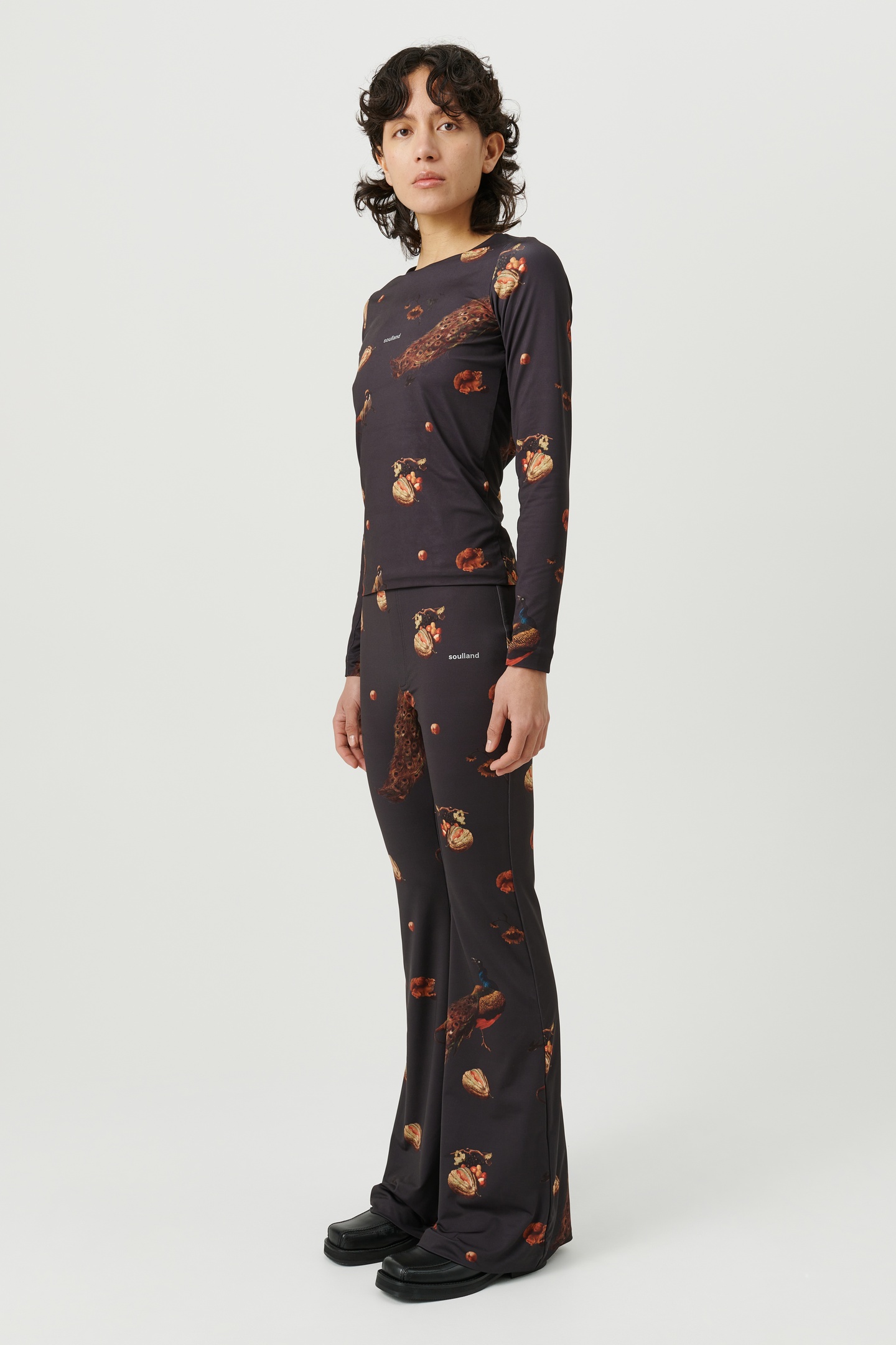 Soulland Roca Top Black Aop Maat: S/M | Longsleeves Outlet | Unisex | Zwart