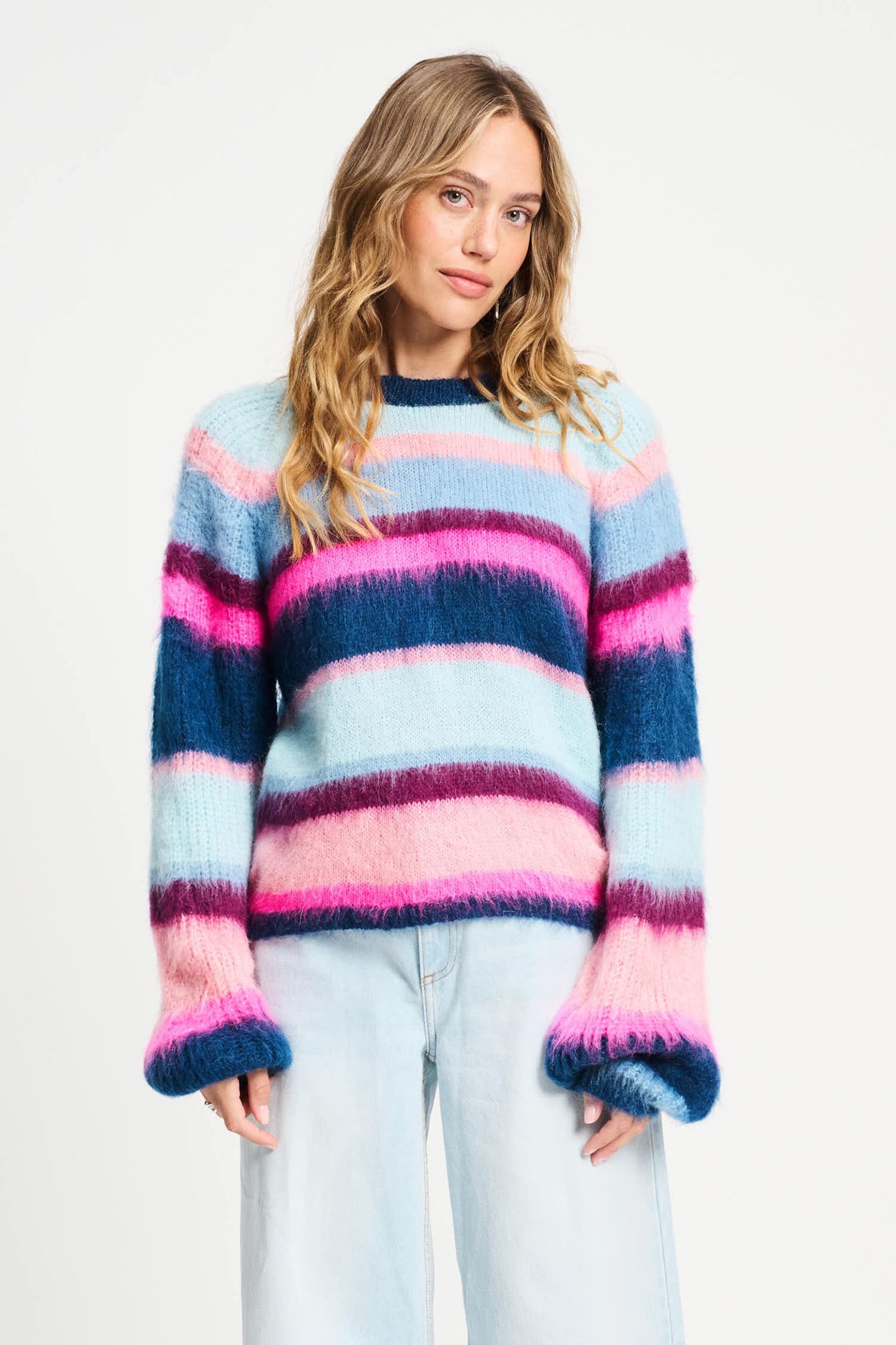 POM Amsterdam Pullover - Brushed Stripes Blue Maat: 38 | Sweaters Outlet | Dames | Blauw