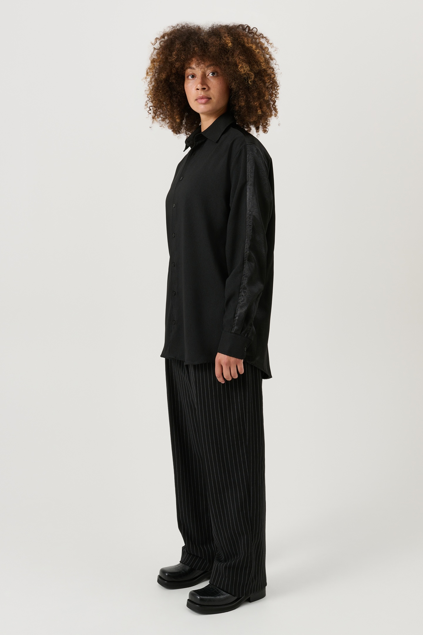 Soulland Damon Shirt Black Maat: M/L | Longsleeves Outlet | Unisex | Zwart