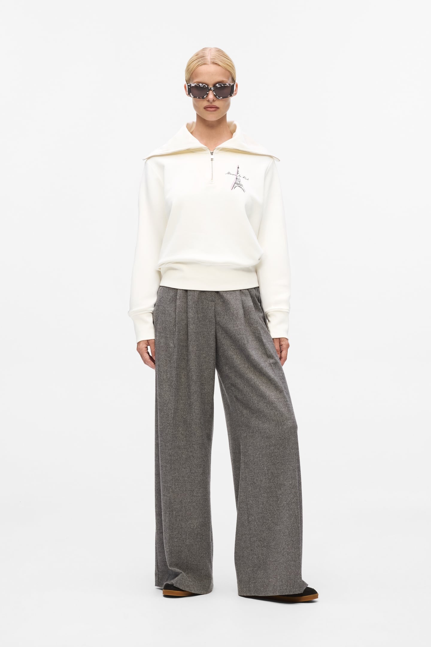 Karl Lagerfeld Paris Sketch Eiffel Half Zip Cannoli Cream Maat: M | Longsleeves Outlet | Dames | Wit