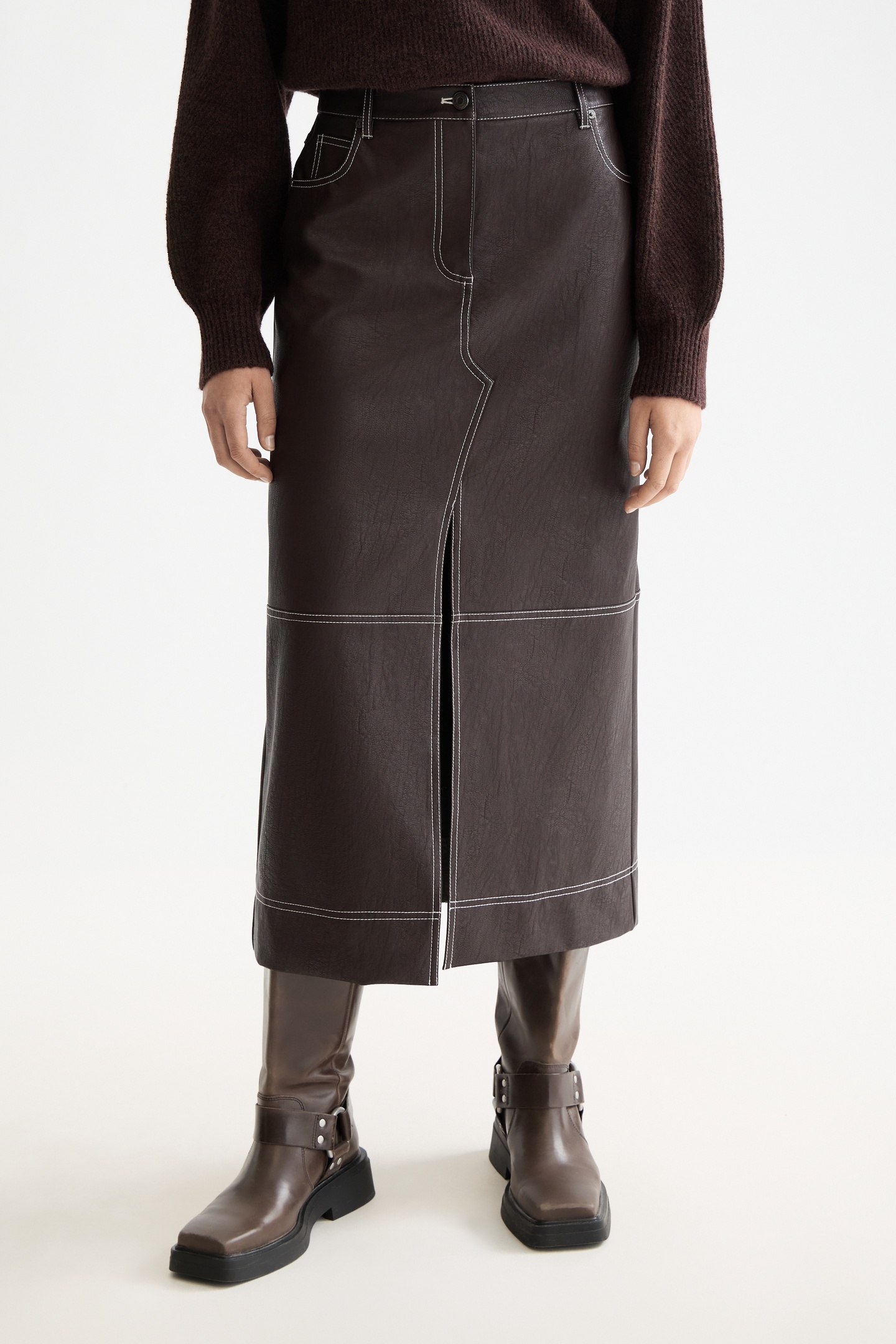 Scotch & Soda Faux Leather Midi Skirt With Front Slit Chocolate Plum Maat: S | Leren rokken Outlet | Dames | Bruin