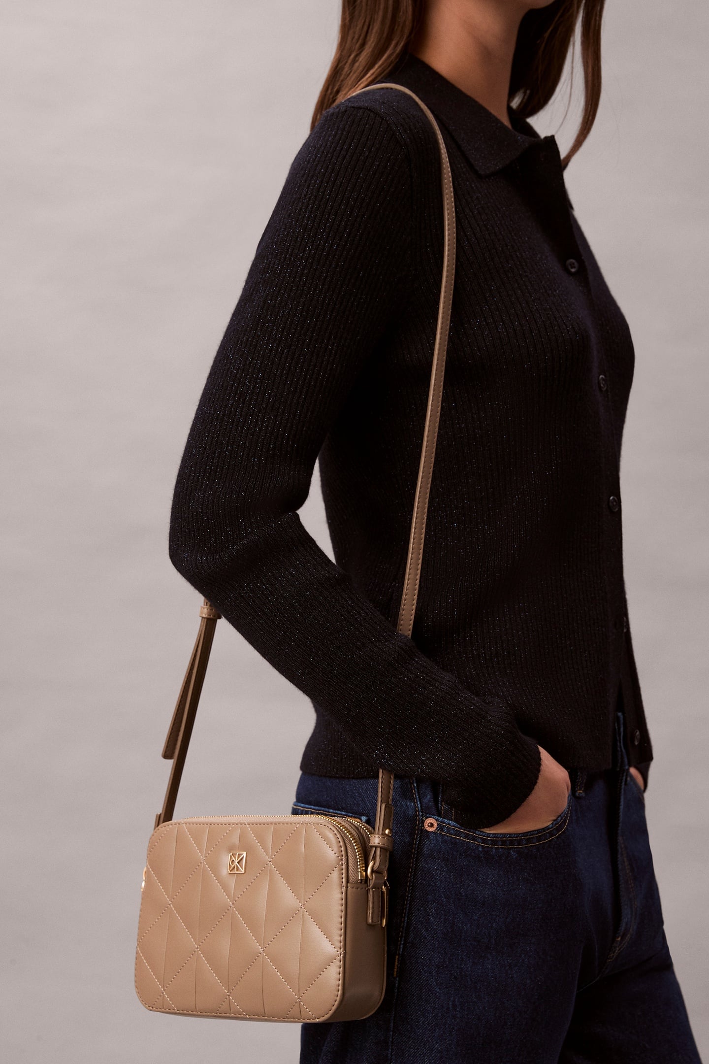 Calvin Klein Quilted Camera Bag Desert Taupe Maat: OS | Schoudertassen Outlet | Dames | Beige