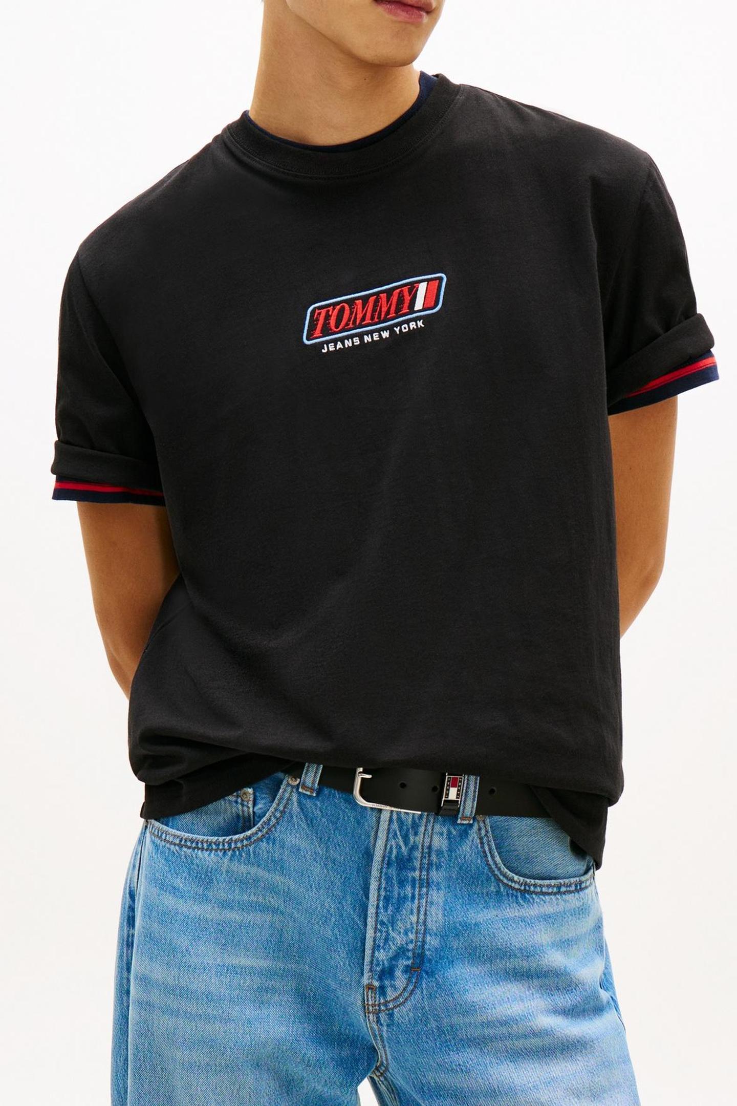 Tommy Hilfiger Tjm 90s Vintage La T-shirt Black Maat: M | T-shirts met Print Outlet | Heren | Zwart