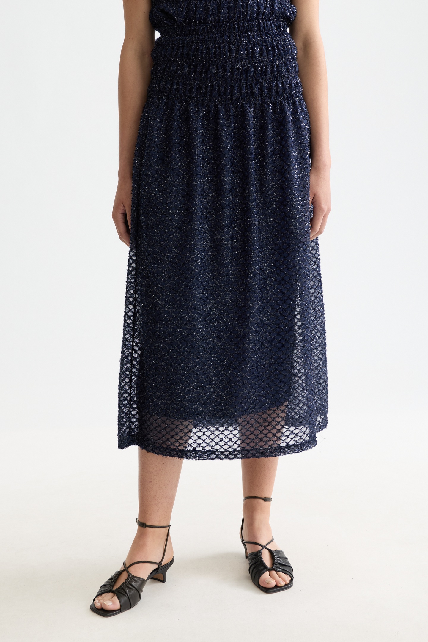 Scotch & Soda Lurex Smocked Skirt Peacoat Maat: XS | Midi Rokken Outlet | Dames | Blauw