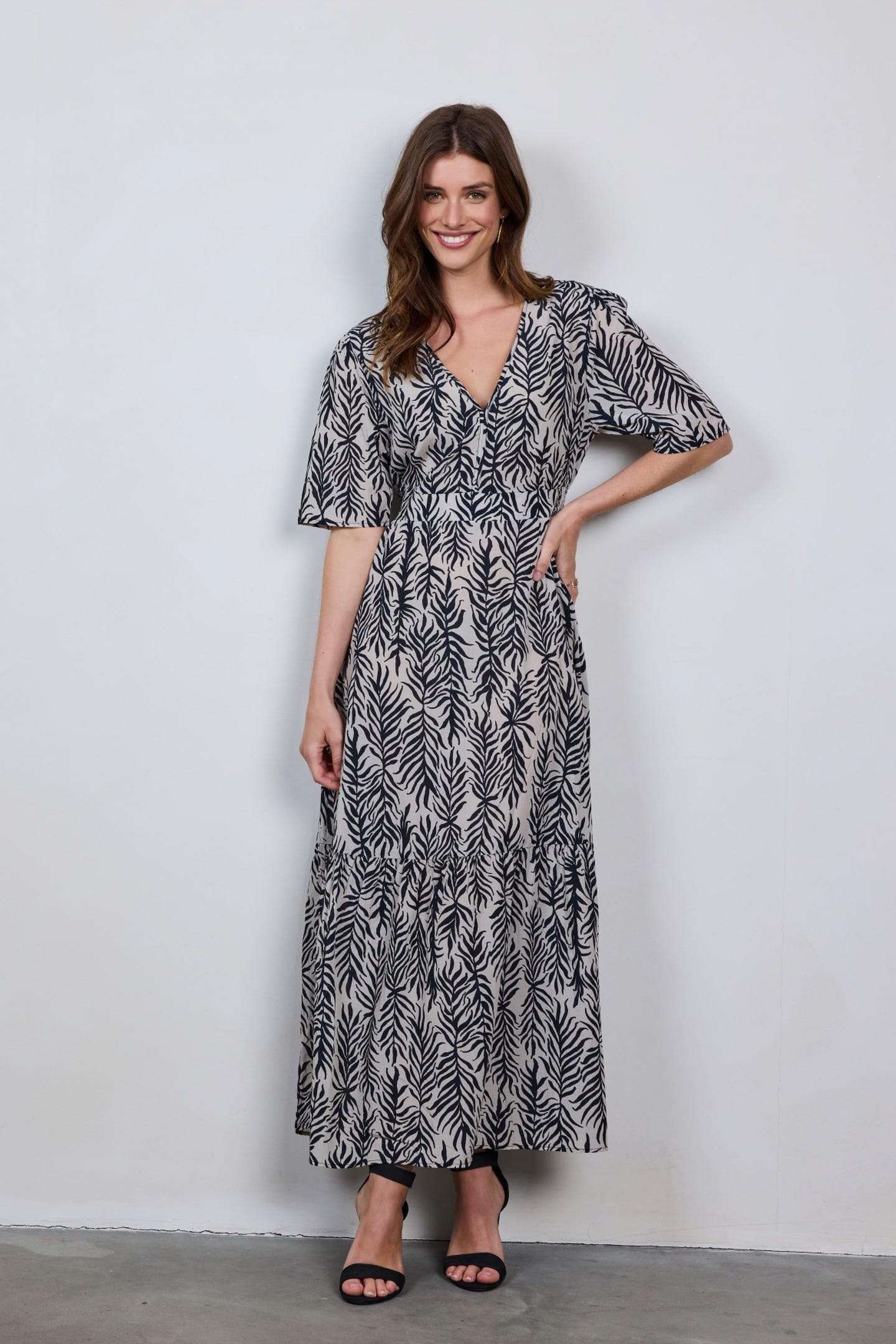 DIDI Dress Bonita Sand Palm Leaves Print Maat: 34 | Maxi Jurken Outlet | Dames | Zwart
