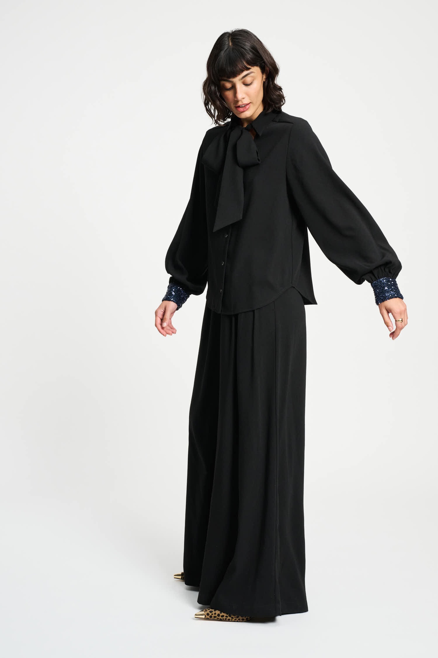 POM Amsterdam Blouse - Bow Noir Maat: 34 | Longsleeves Outlet | Dames | Zwart