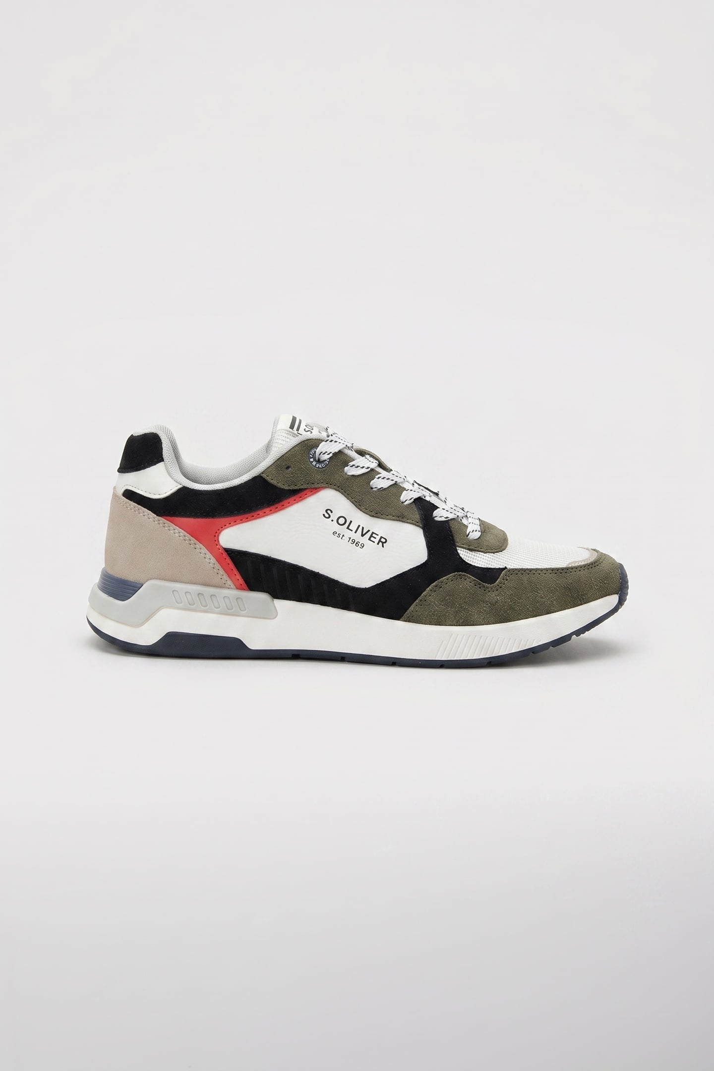 s.Oliver Shoes Dark Green Maat: 40 | Sneakers Outlet | Heren | Groen