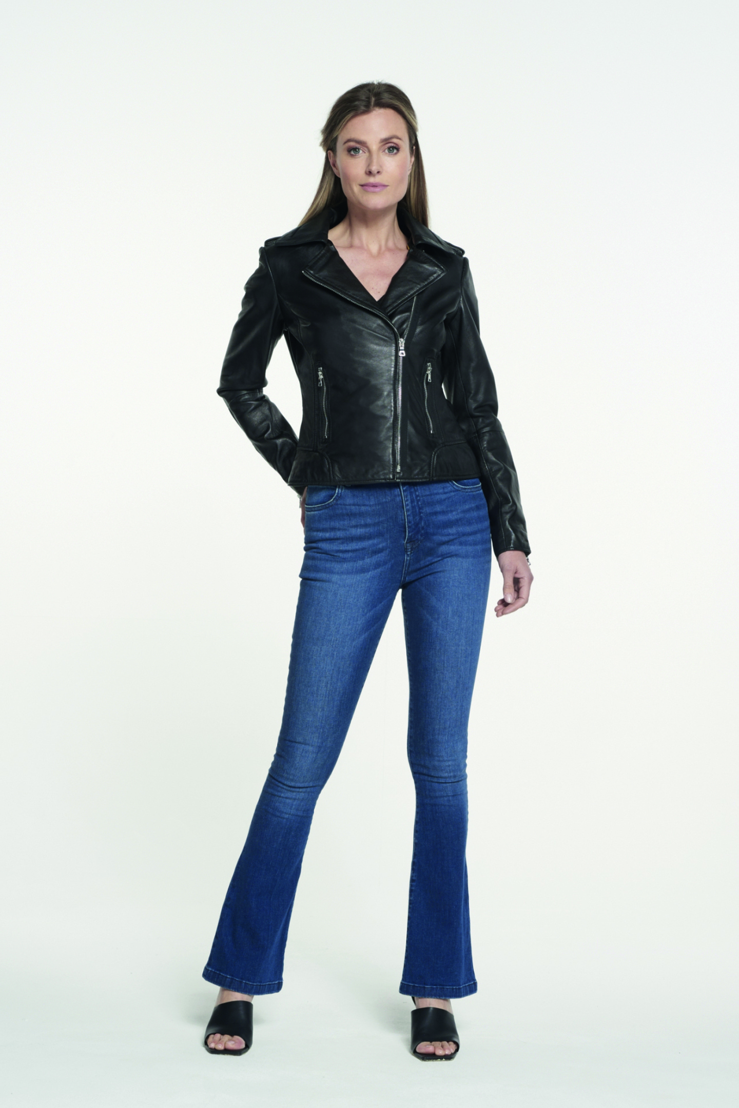 Ibana Bear Blaze Black Maat: 32 | Leren Jassen Outlet | Dames | Zwart