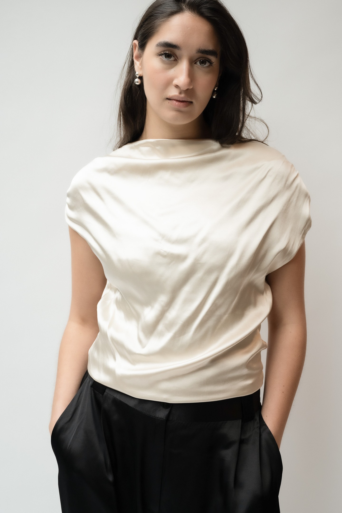 VIVEH Adhara Top Champagne Maat: 36 | Blouses Outlet | Dames | Wit