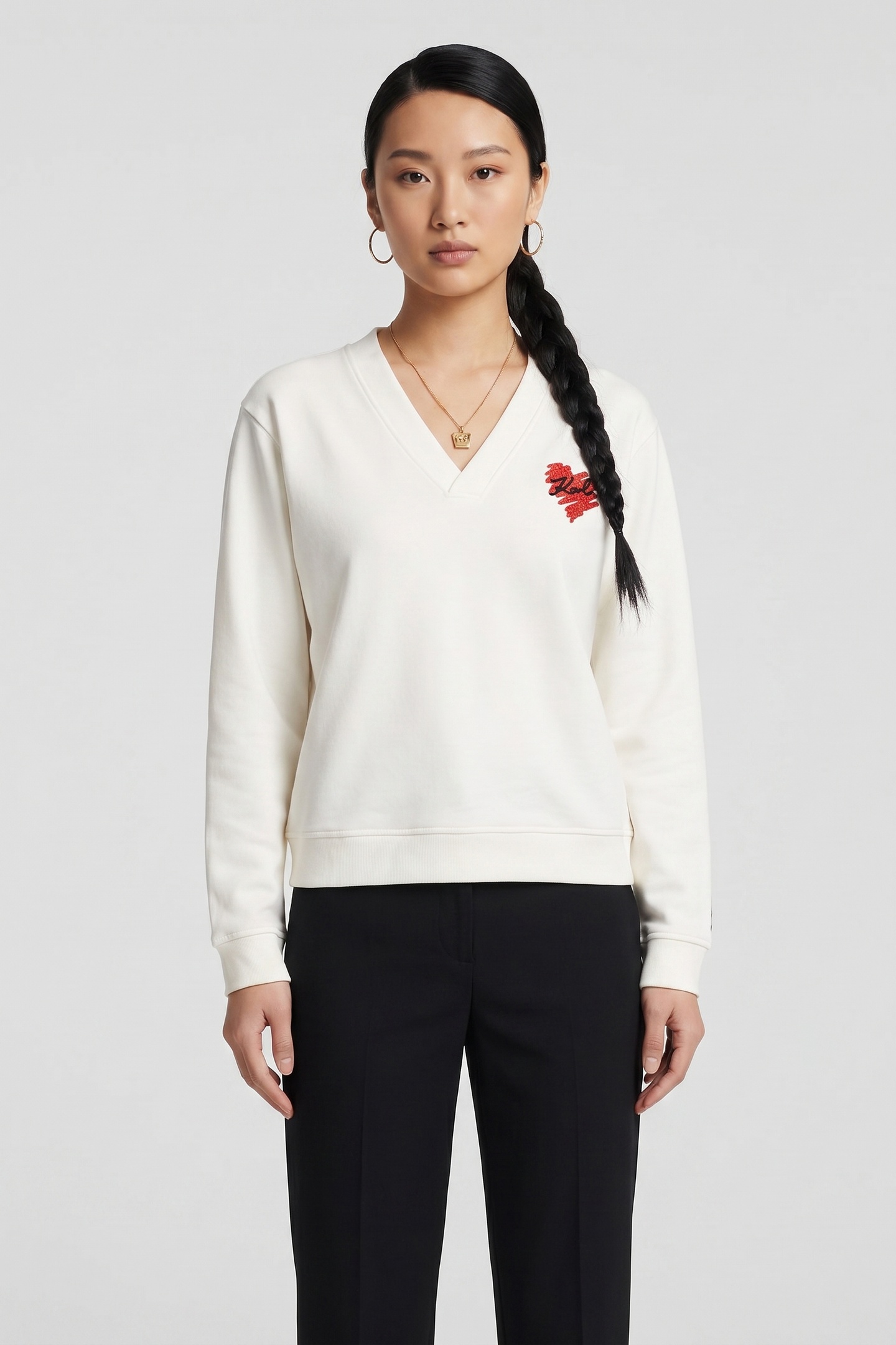 Karl Lagerfeld Hearts V-neck Sweatshirt Cannoli Cream Maat: S | Longsleeves Outlet | Dames | Wit