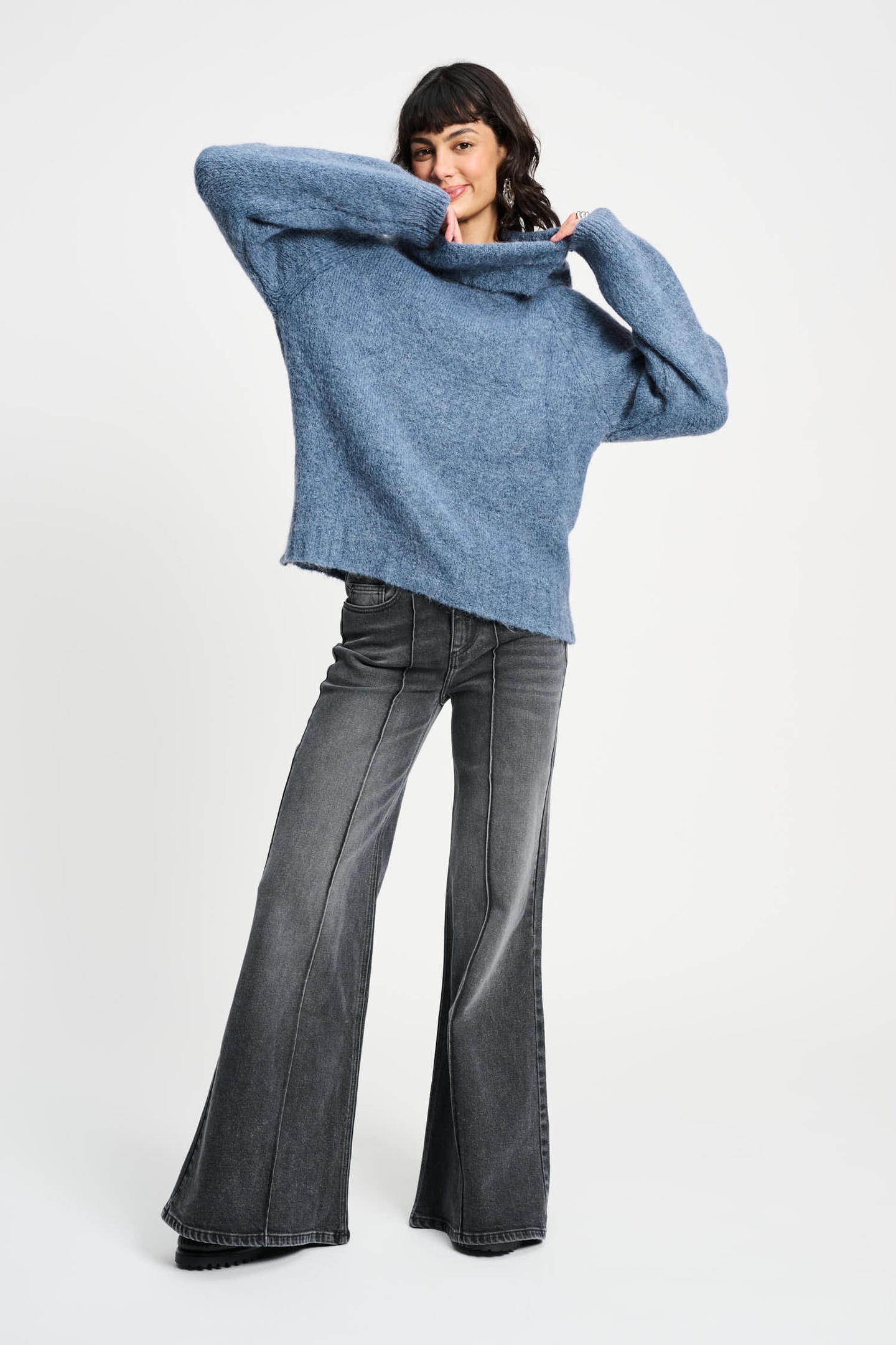 POM Amsterdam Pullover - Dawn Blue Maat: 42 | Sweaters Outlet | Dames | Blauw