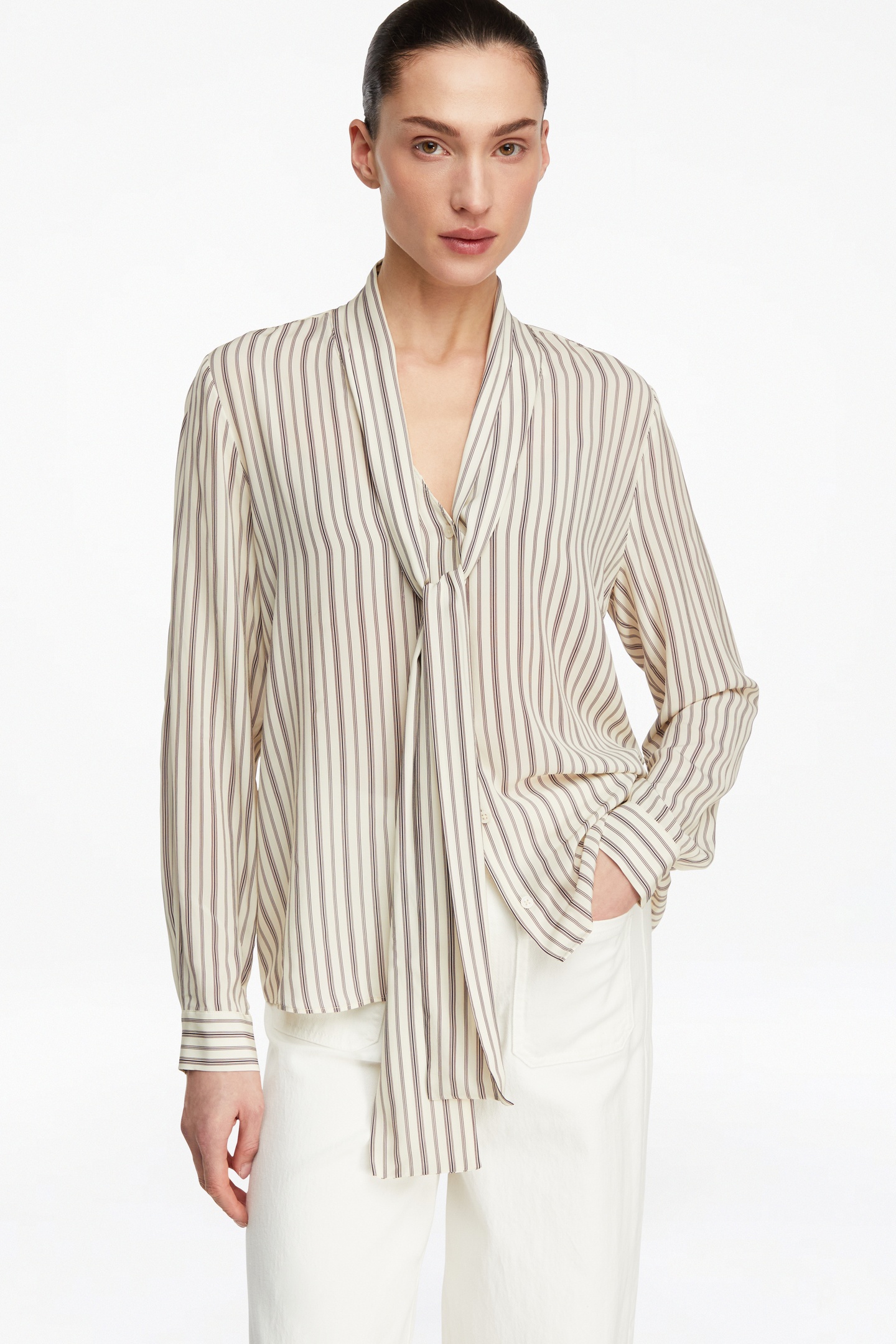 Comma  Blouses Offwhite Maat: 38 | Longsleeves Outlet | Dames | Bruin