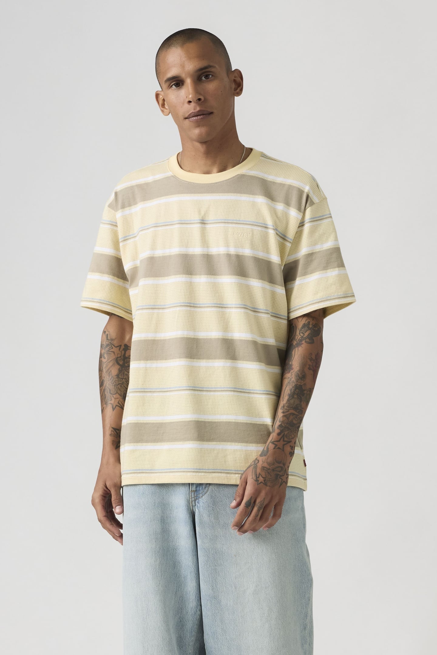 Levi's Red Tab Vintage Tee Maat: S | Basic T-Shirts Outlet | Heren | Beige