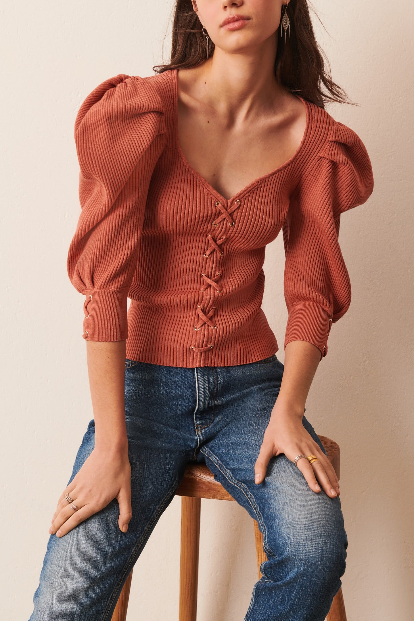 BA&SH Pull Boby Cognac Maat: L | Sweaters Outlet | Dames | Bruin