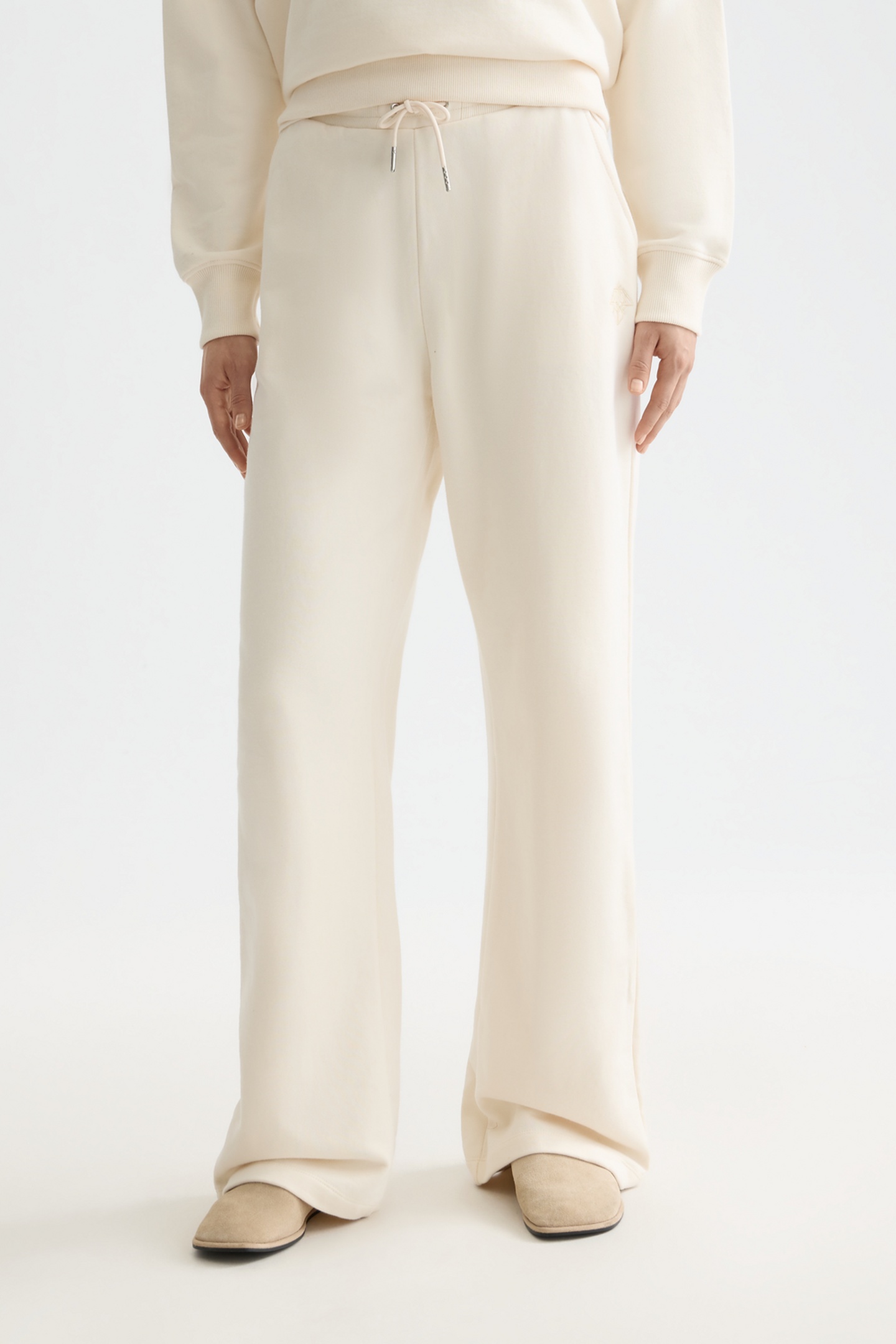 Scotch & Soda Artwork Wide Leg Sweatpants Off White Maat: XL | Joggingbroeken Outlet | Dames | Wit