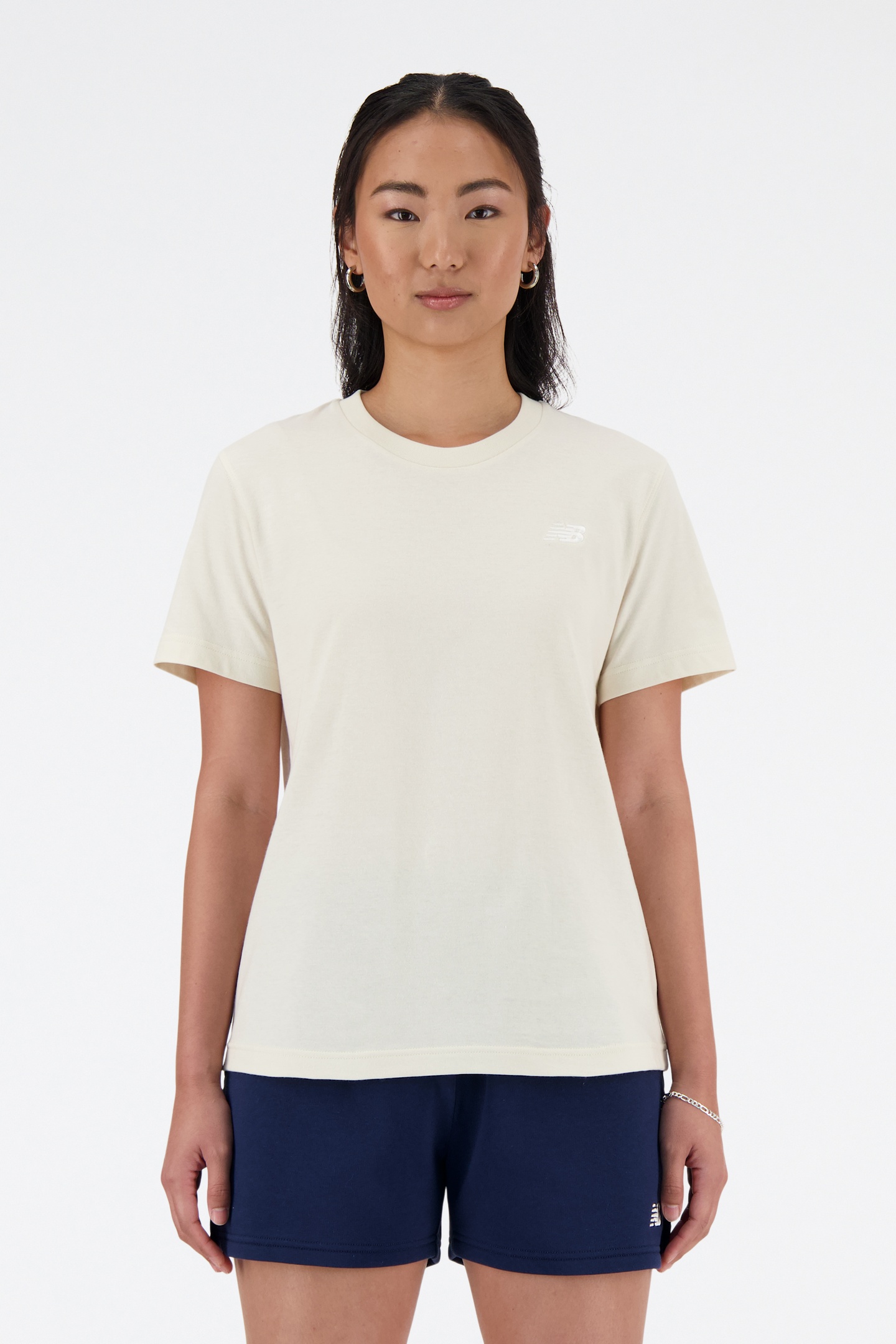 New Balance Sport Essentials Jersey T-shirt Linen Maat: S | Sport Shirts Outlet | Dames | Beige