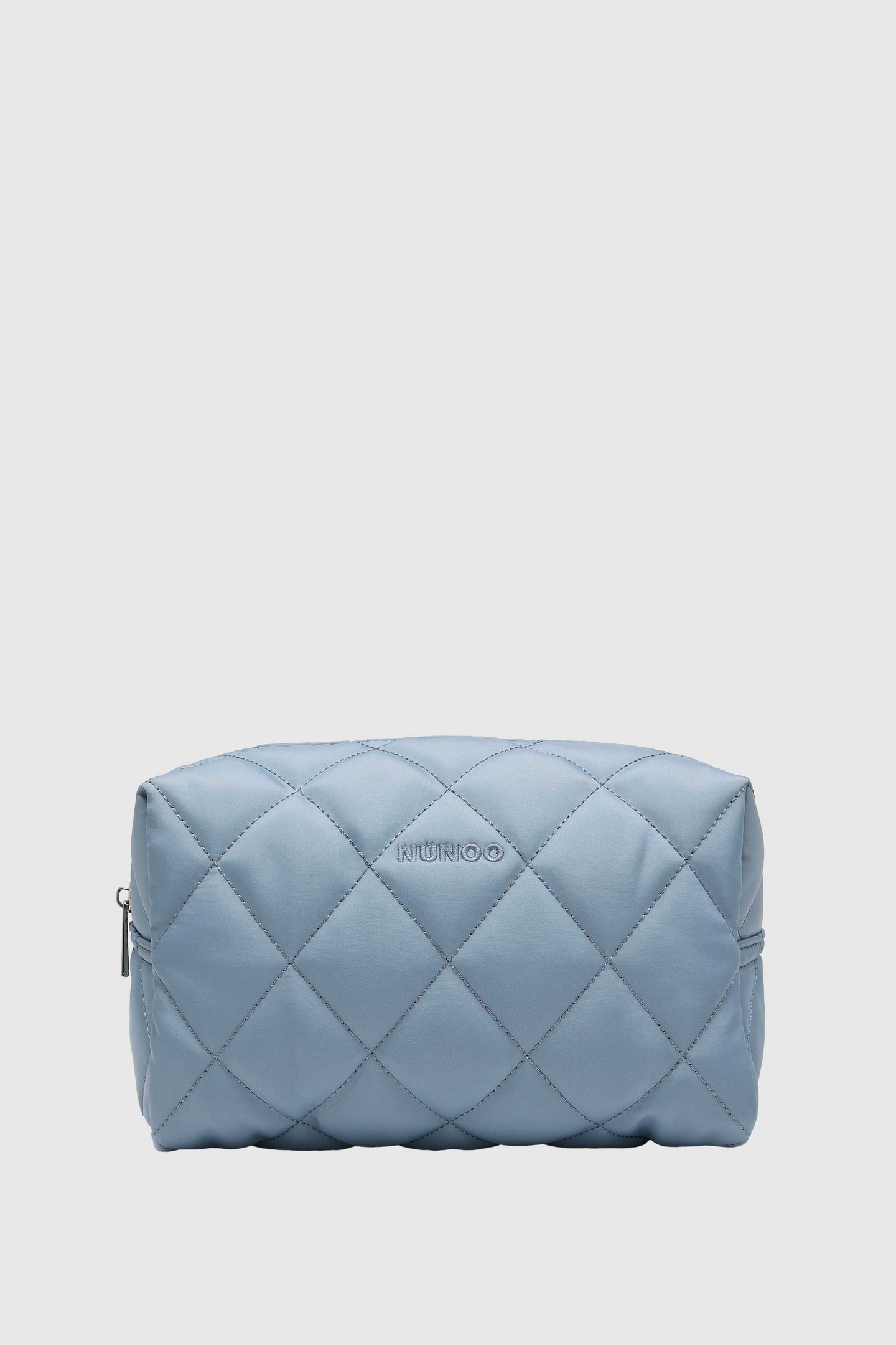 Núnoo Lucky Recycled Nylon Dusty Blue Maat: OS | Clutches Outlet | Unisex | Blauw