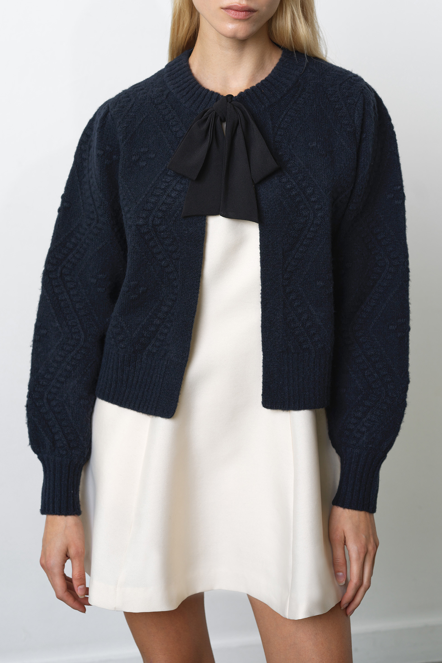 French Connection Kitty Bobble Bow Cardigan Navy Black Maat: XS | Korte Jassen Outlet | Dames | Zwart