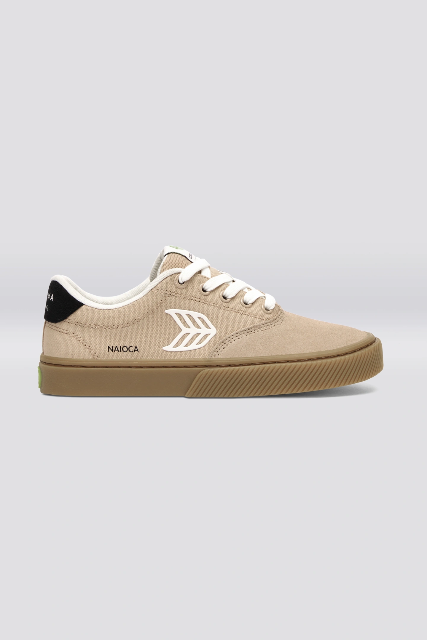 Cariuma Naioca Pro Suede And Canvas Stripe Desert Taupe Maat: 39 | Sneakers Outlet | Unisex | Zwart