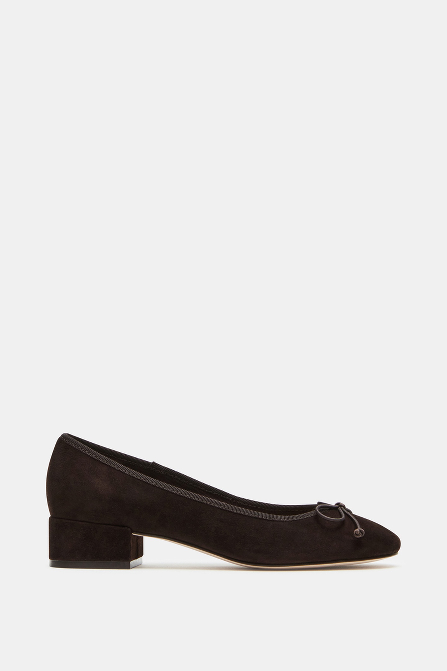 Steve Madden Cherisher Flat Shoes Chocolate Brown Suede Maat: 39 | Ballerina's Outlet | Dames | Bruin