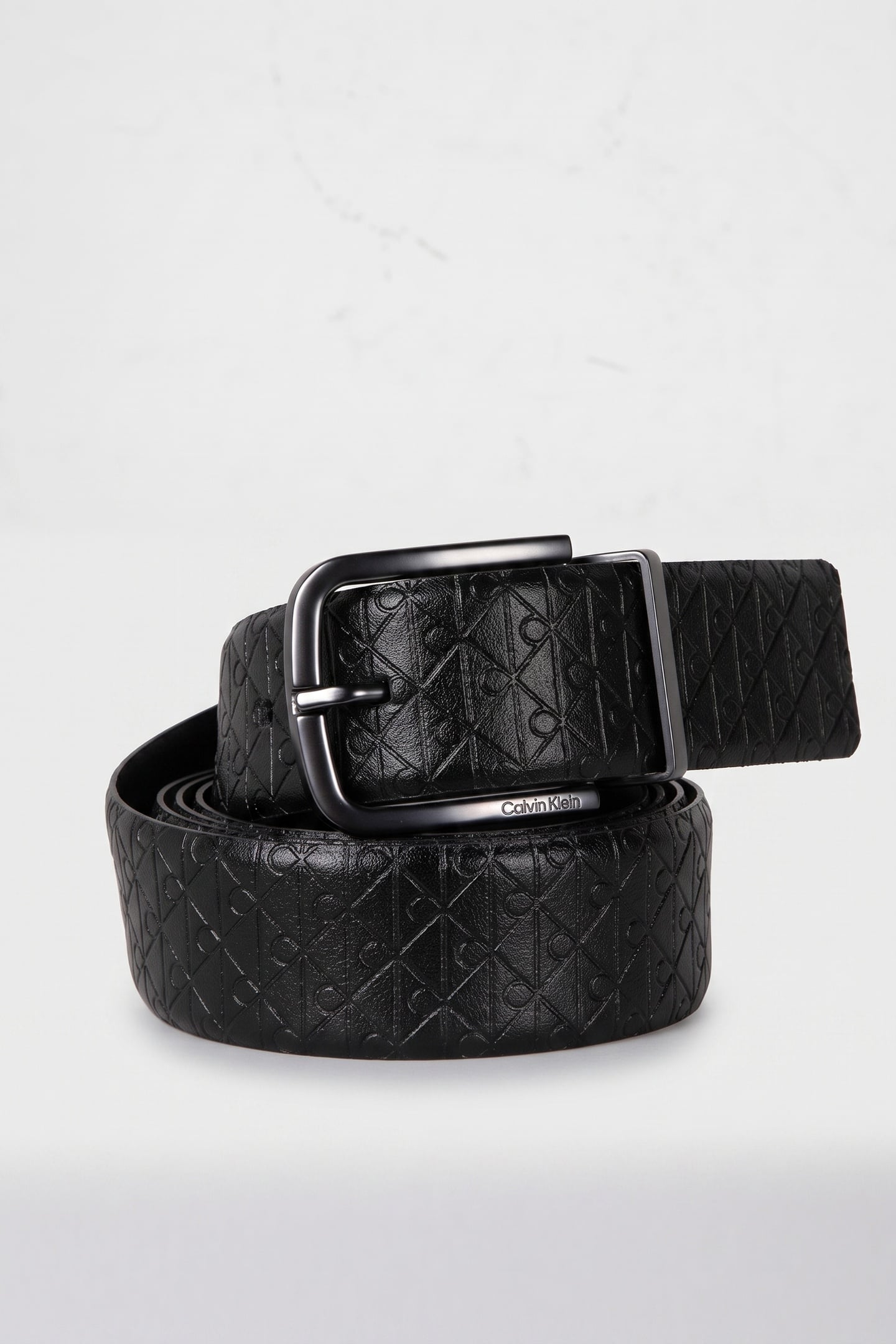 Calvin Klein Round Buckle Smooth Belt Black/black/matte Gunmetal Maat: 120 | Riemen Outlet | Heren | Zwart