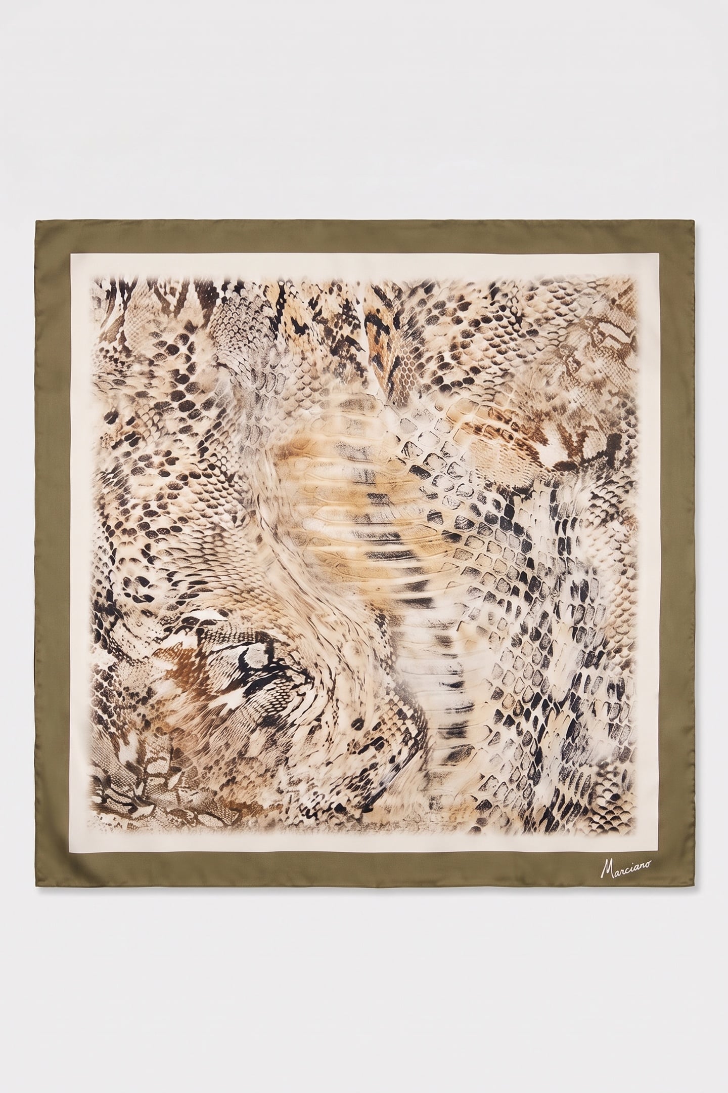 GUESS Leonie Printed Scarf Jumble Skin Print Maat: OS | Sjaals Outlet | Dames | Beige
