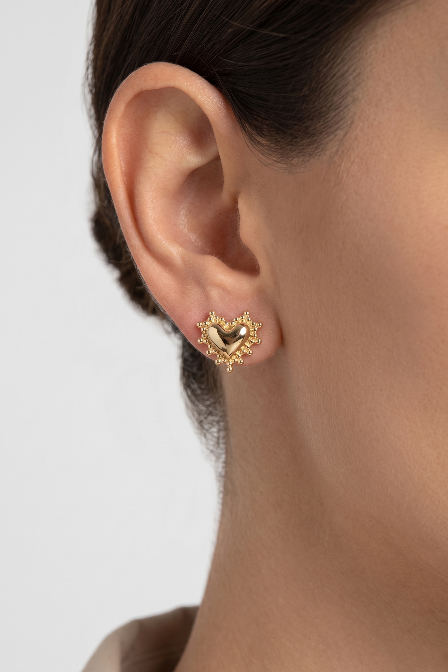 PURELEI Delicate Heart Ohrringe Gold Maat: OS | Oorbellen Outlet | Dames | Goud