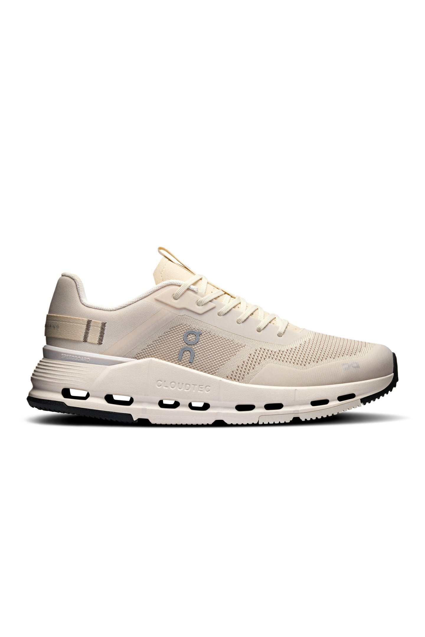 On Cloudnova Form 2 Tt Cream | Ivory Maat: 40 | Sneakers Outlet | Dames | Beige