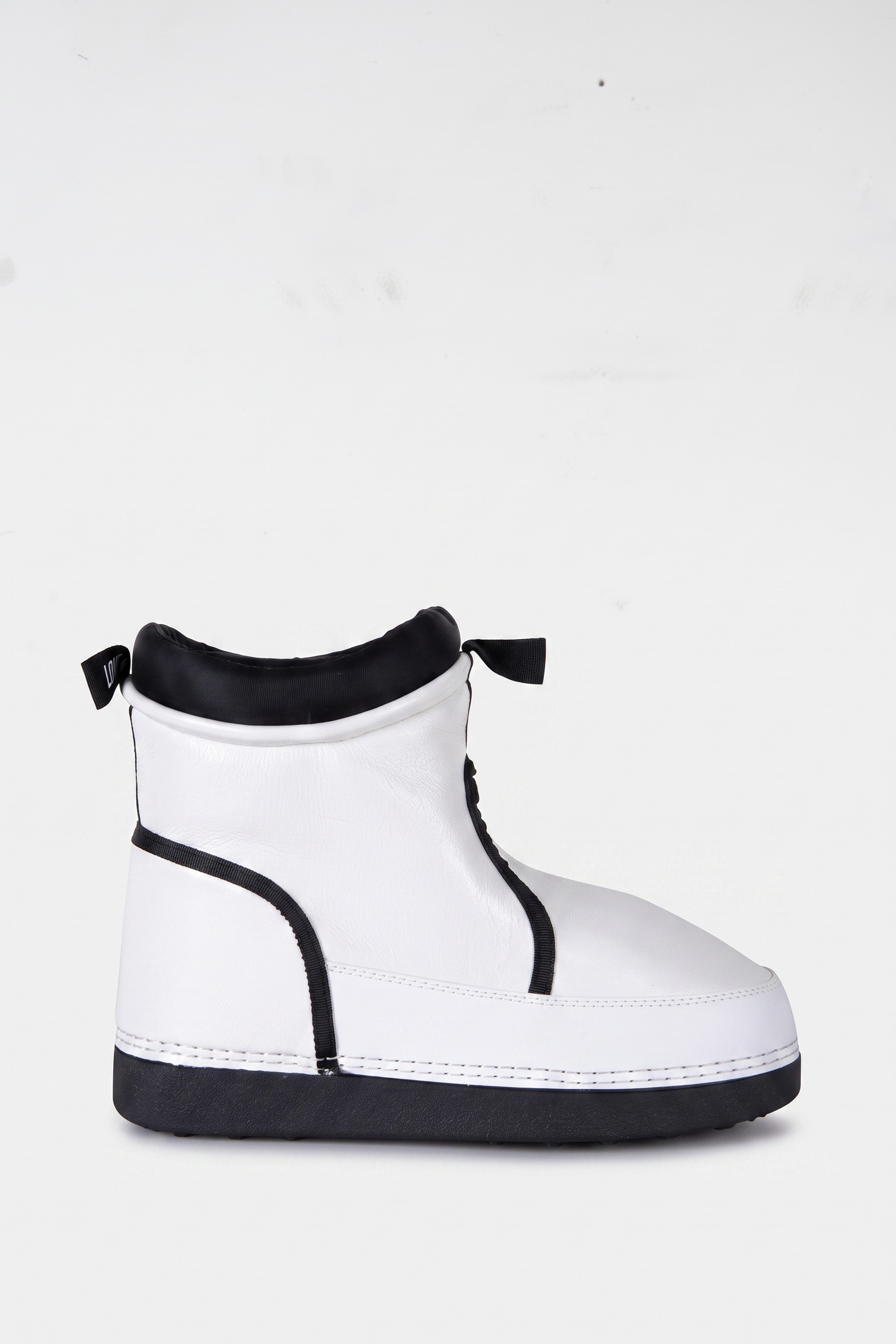Moschino Winter Boots White Maat: 39-40 | Laarzen Outlet | Dames | Zwart