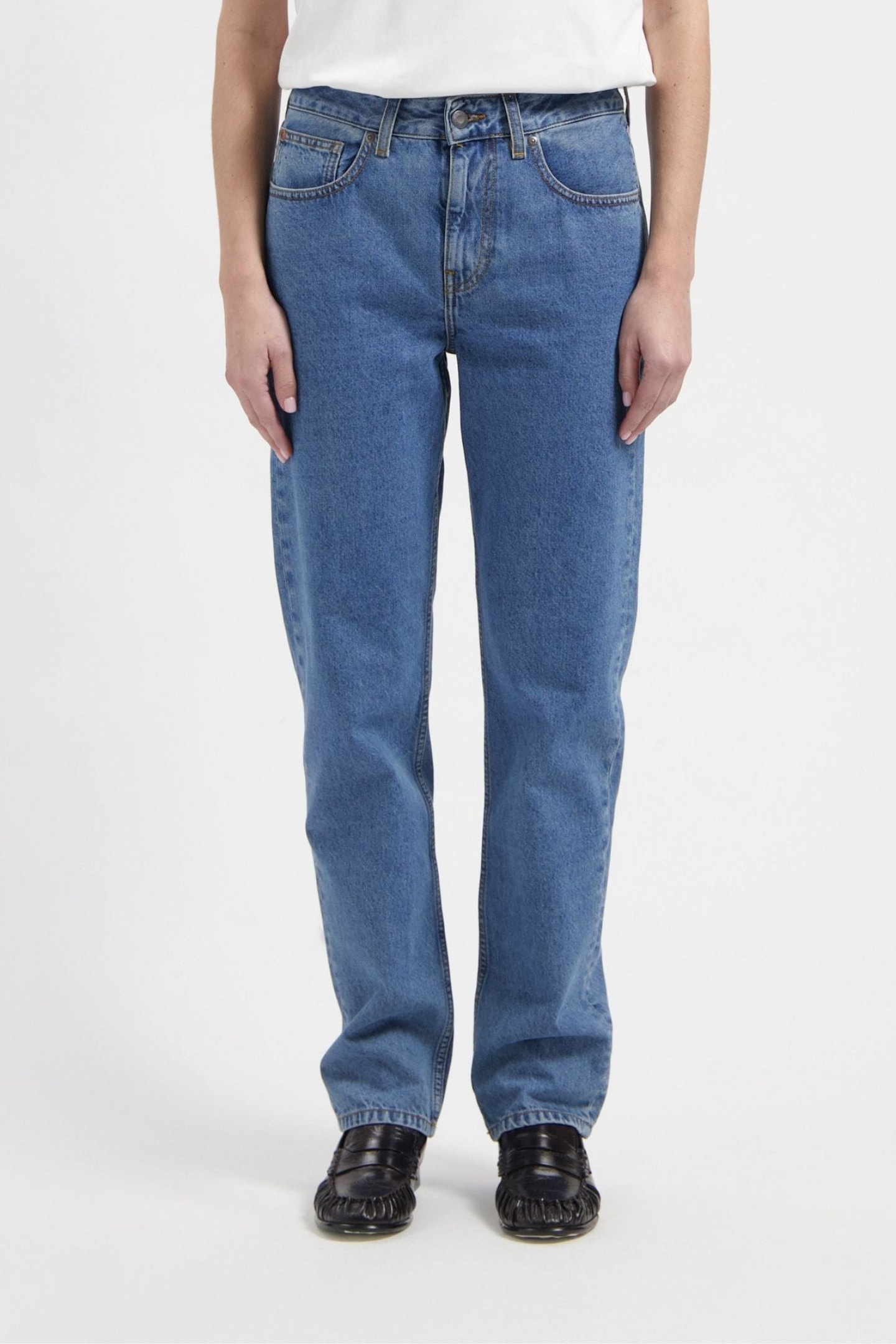 Mud Jeans Go Mid Straight Used Stone Maat: W29L32 | Straight Broeken Outlet | Dames | Blauw