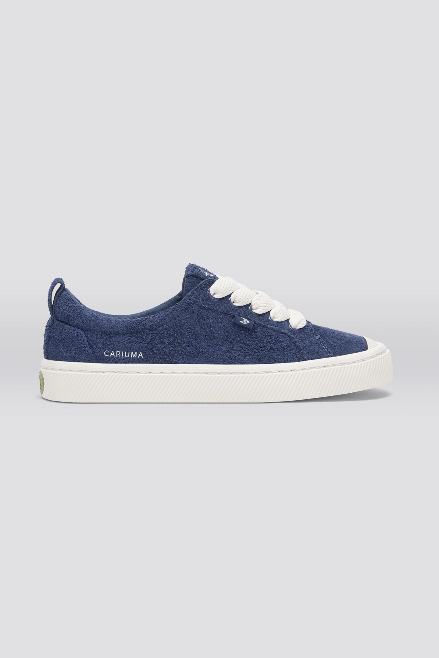 Cariuma Oca Hairy Suede Bright Navy Maat: 39 | Sneakers Outlet | Unisex | Blauw