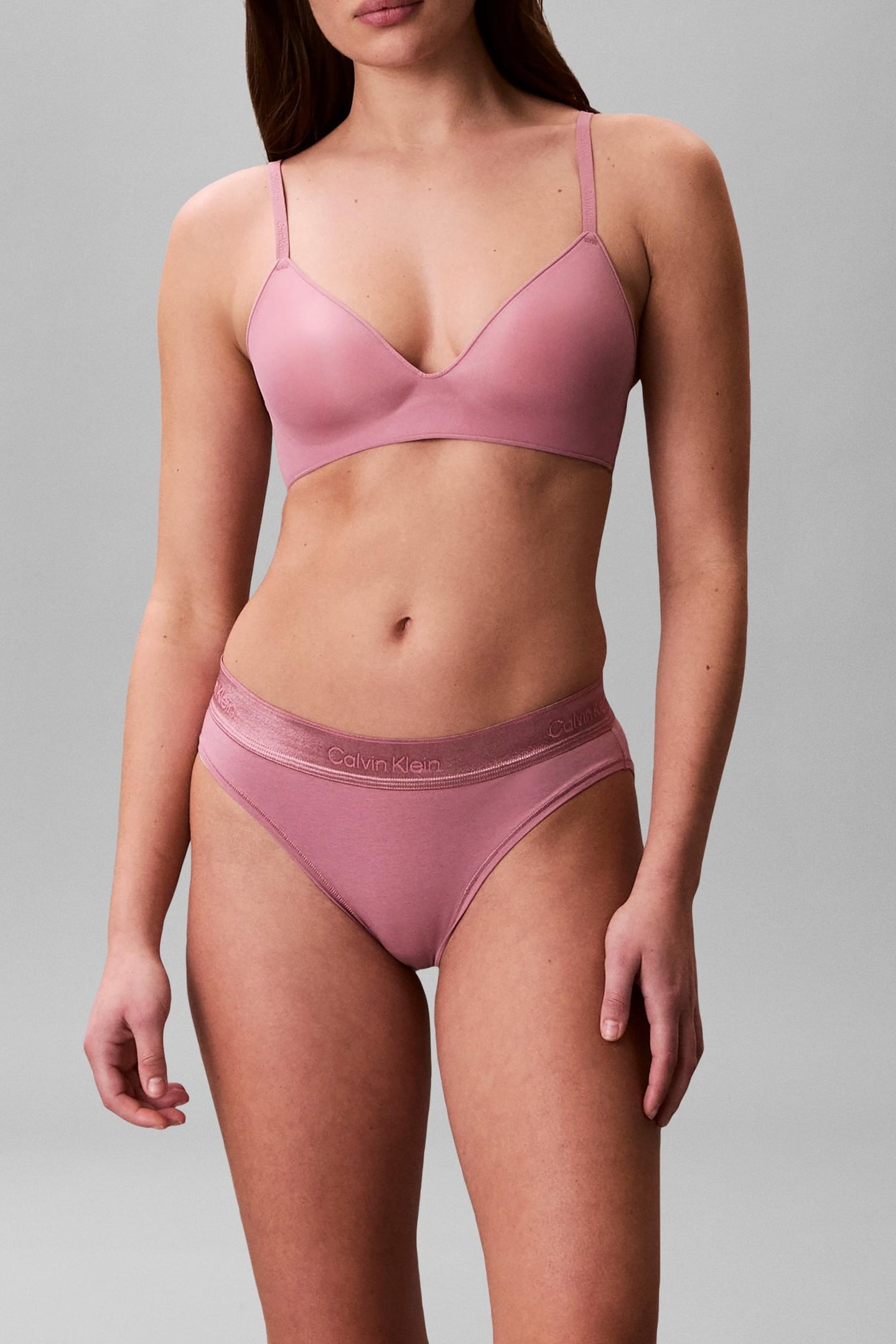 Calvin Klein Lightly Lined Wirefree Bra Soft Mauve Maat: 36C | BH's Outlet | Dames | Roze