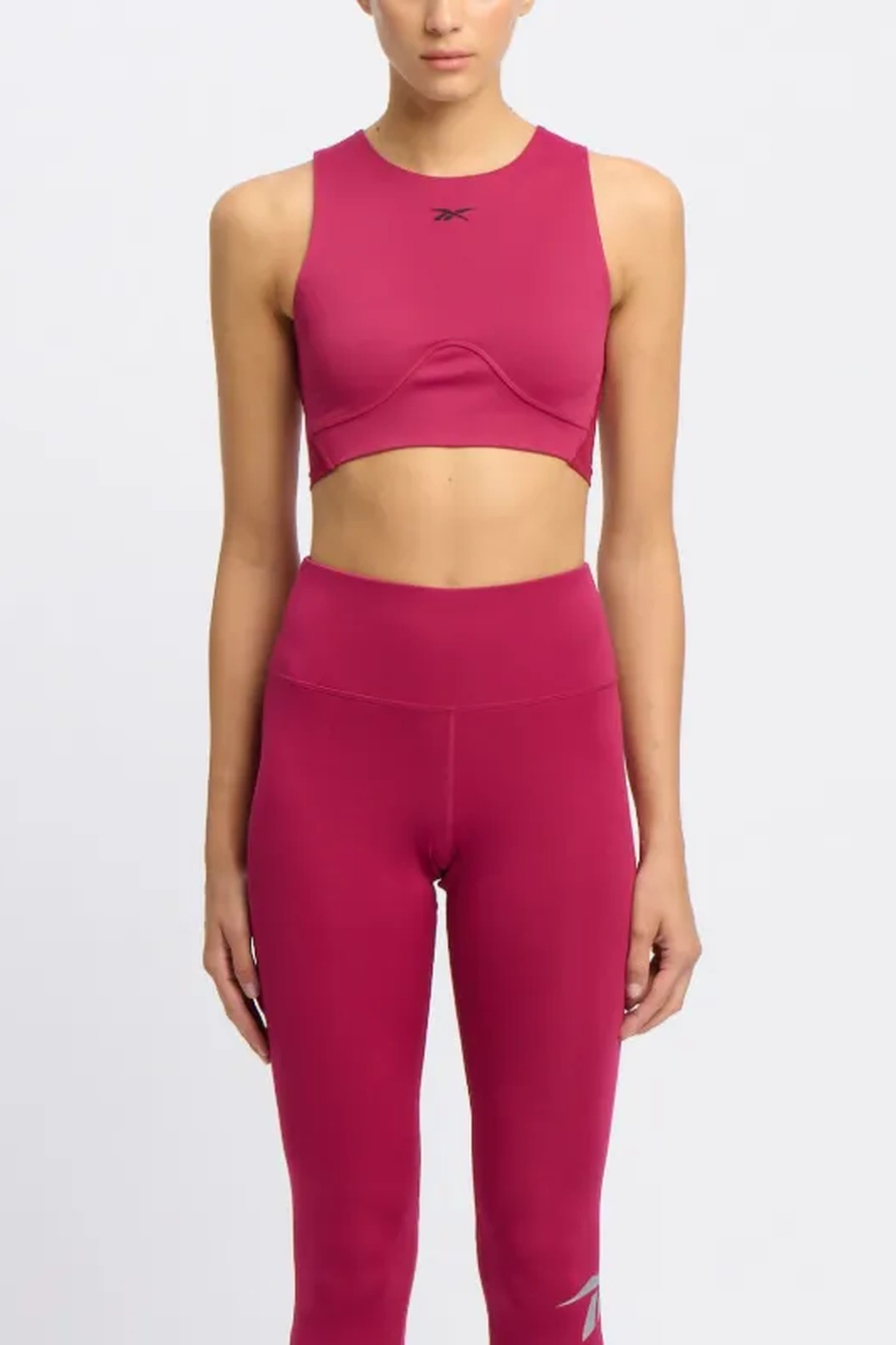 Reebok Lux Contour Crop Very Berry Maat: XL | Sport BH's Outlet | Dames | Roze