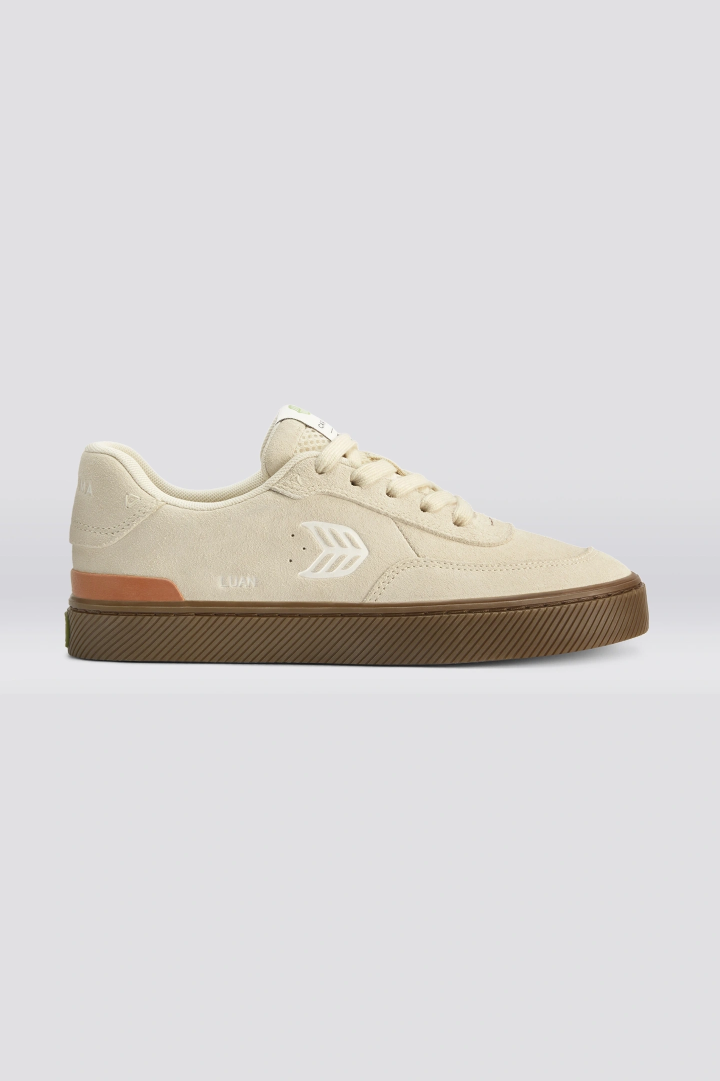 Cariuma Luan Pro Suede Angora Maat: 43.5 | Sneakers Outlet | Unisex | Beige