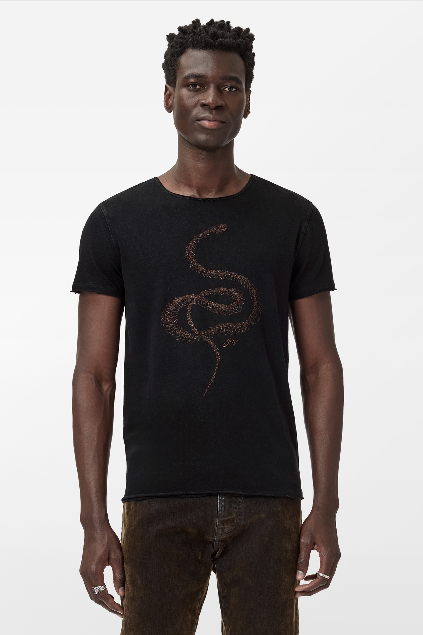 John Varvatos Ss Raw Edge Tee - Fine Line Embroidery Black Maat: S | Basic T-Shirts Outlet | Heren | Zwart